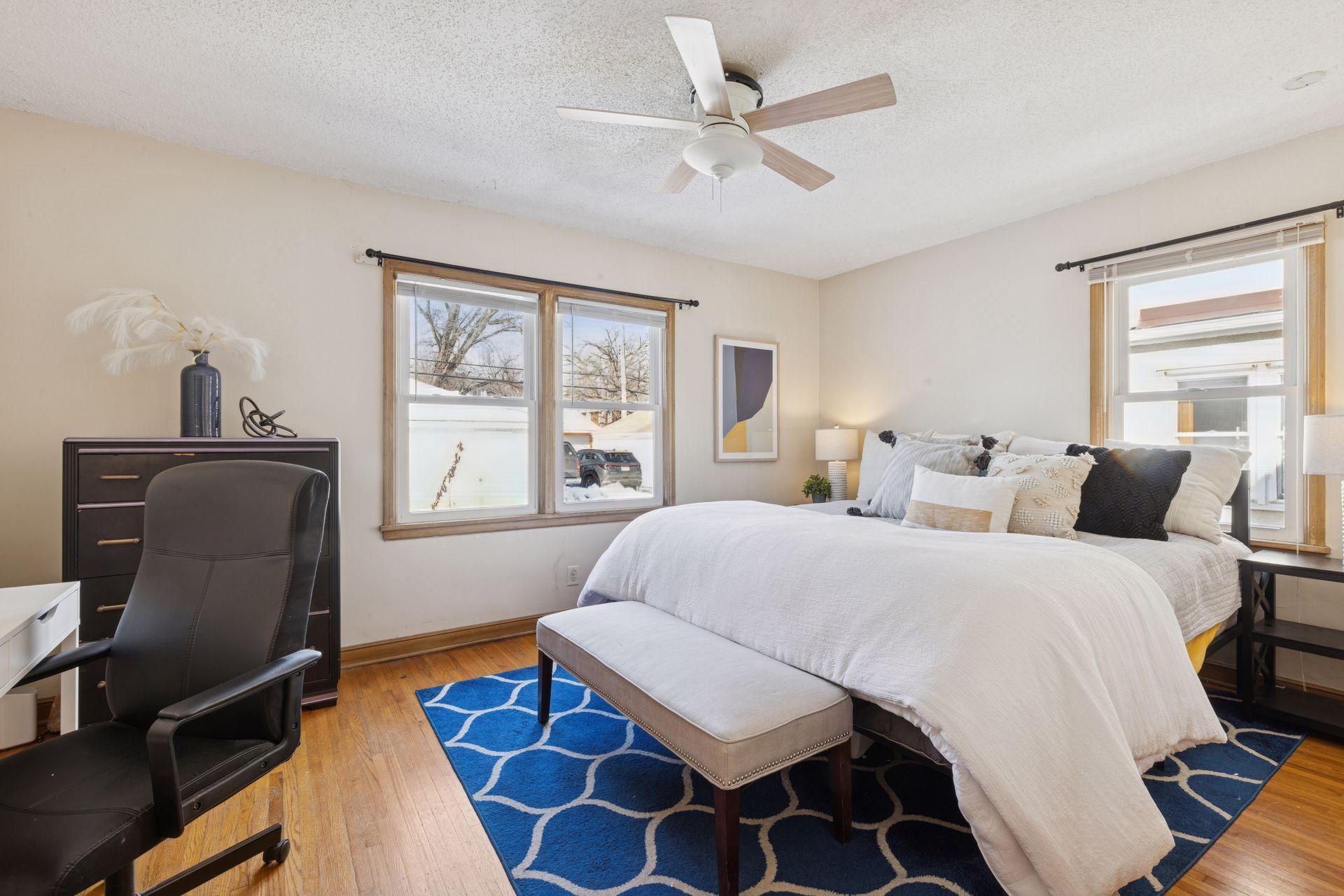 4438 Minnehaha Avenue