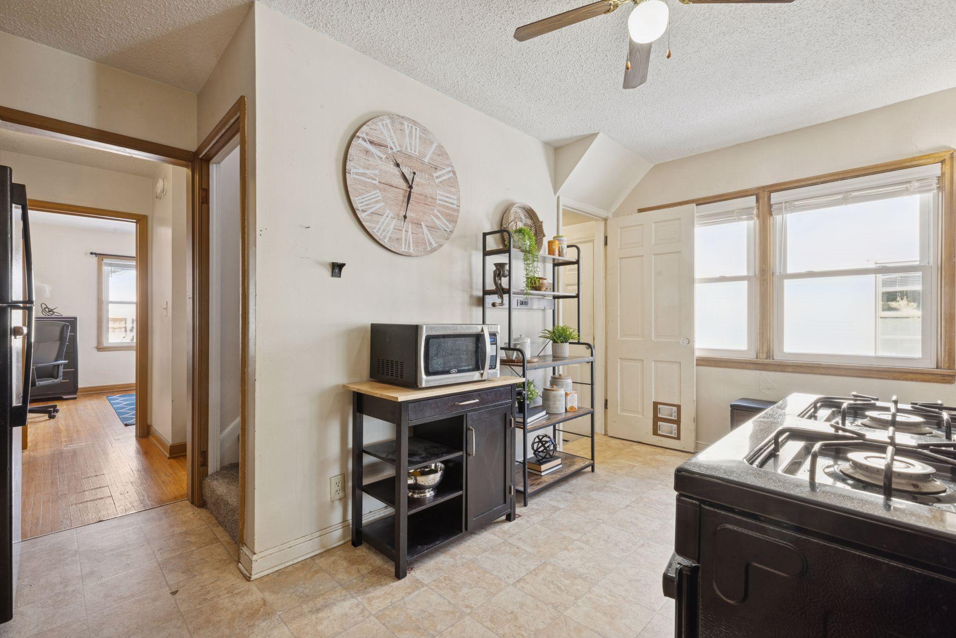 4438 Minnehaha Avenue