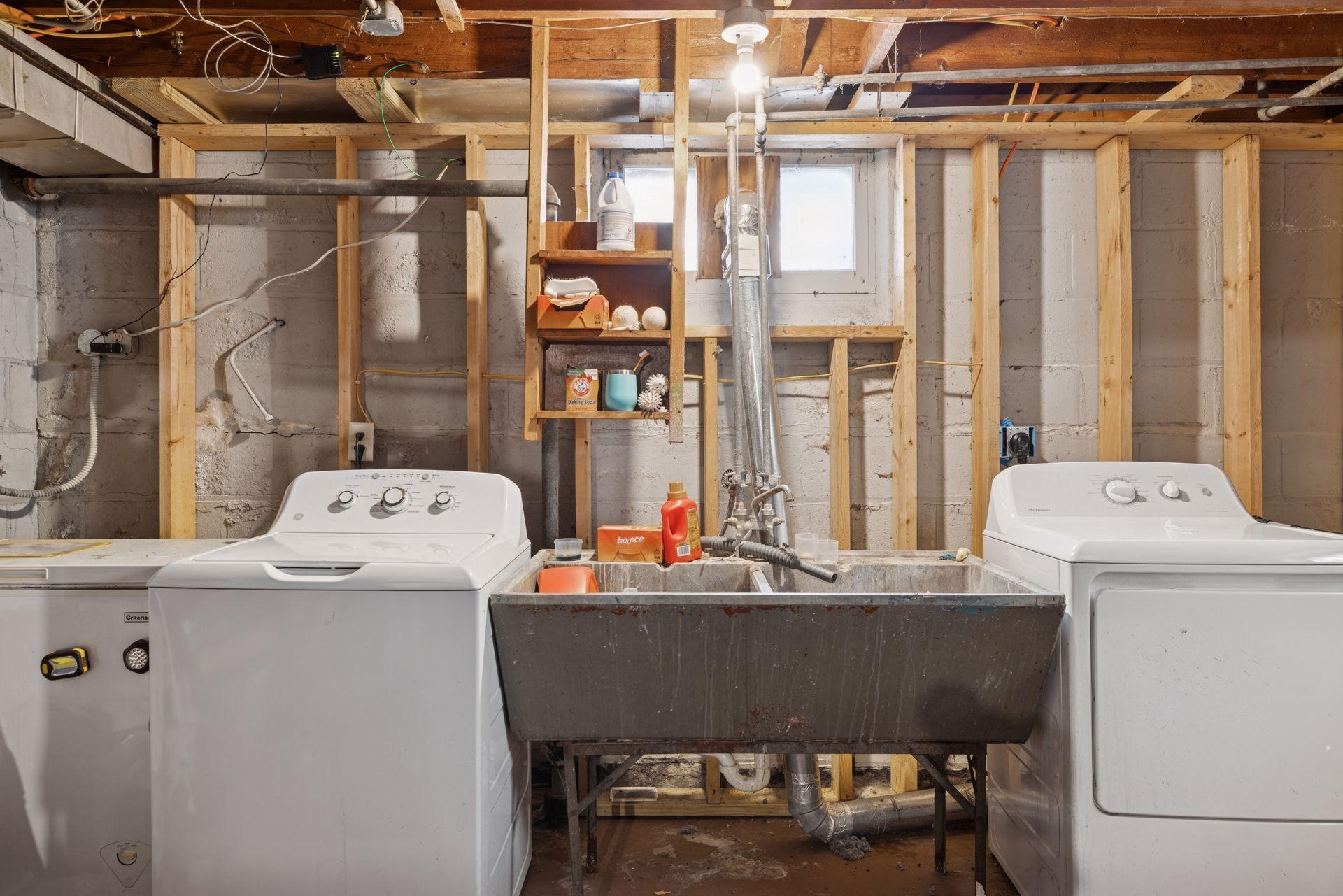 4438 Minnehaha Avenue