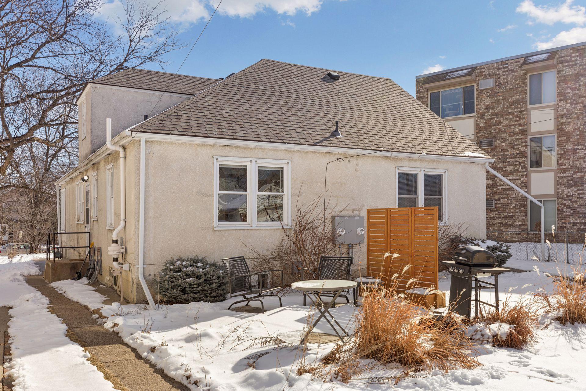 4438 Minnehaha Avenue