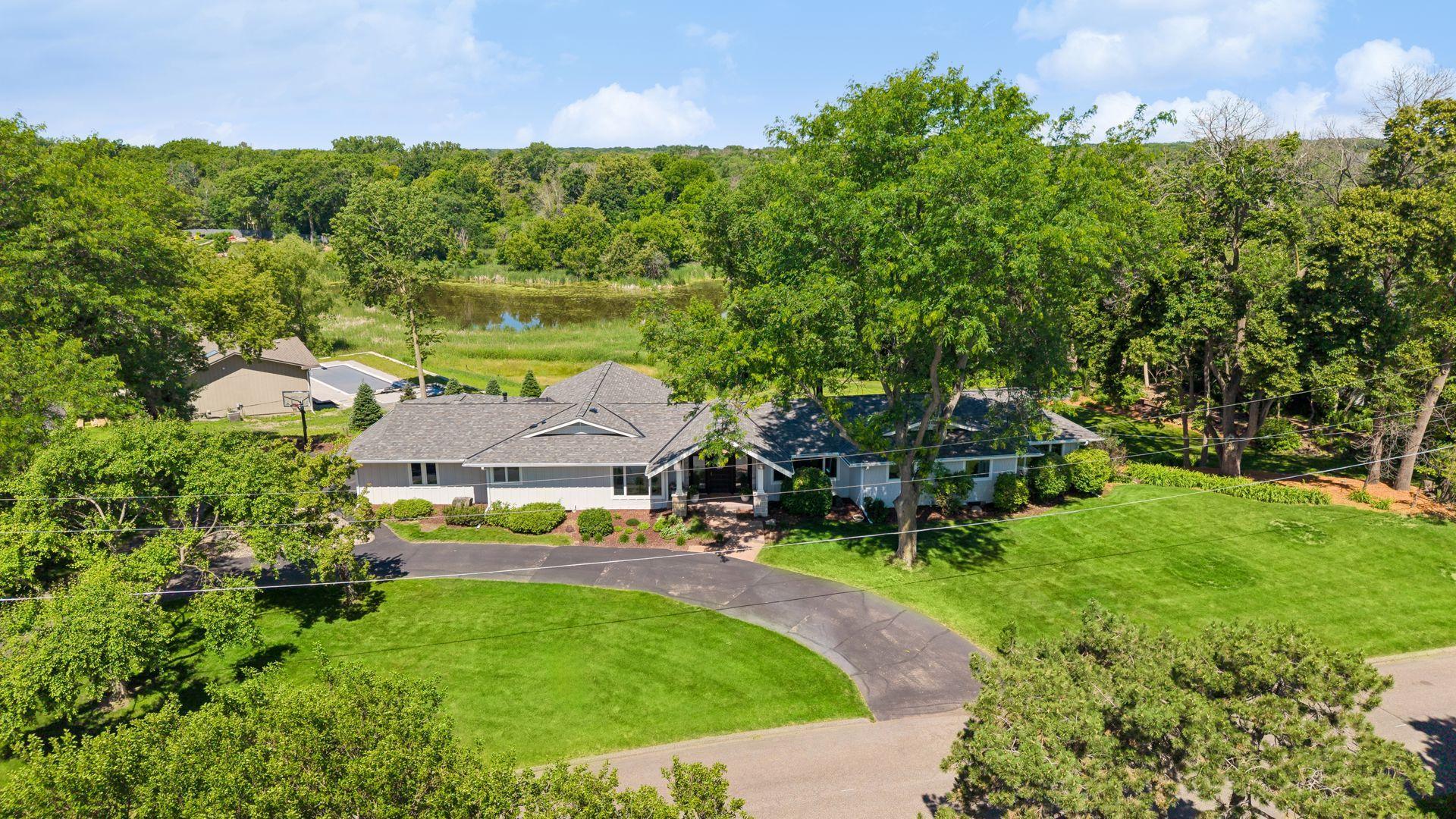 1155 Heritage Lane