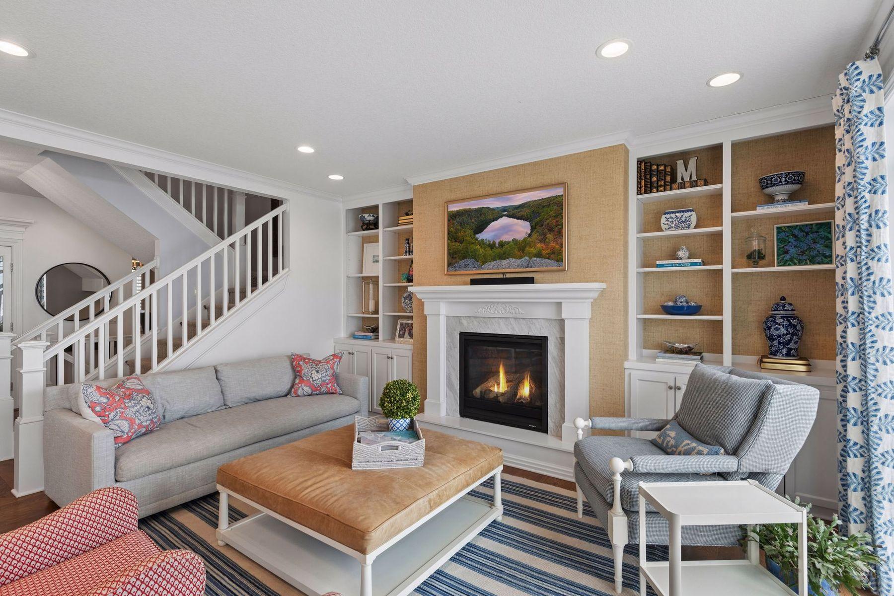 3017 Brooks Lane