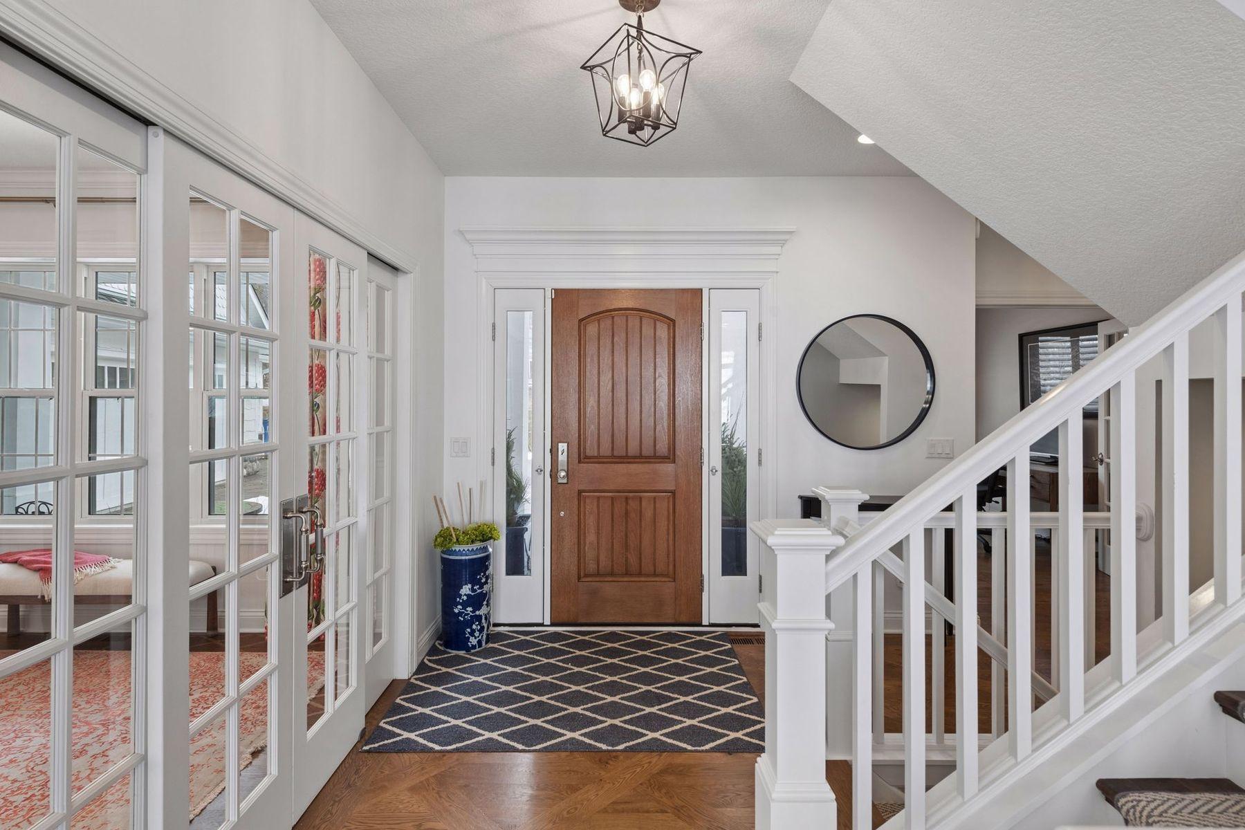 3017 Brooks Lane