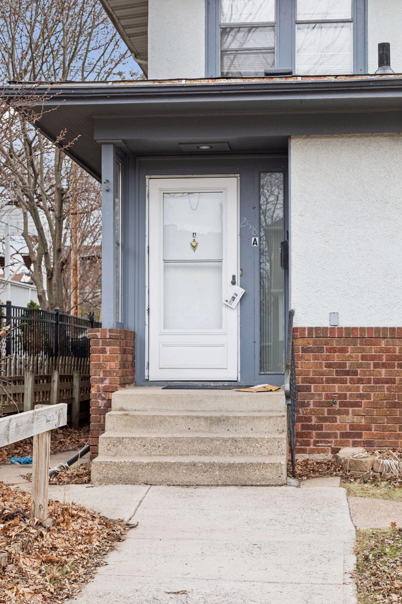 258 Macalester Street