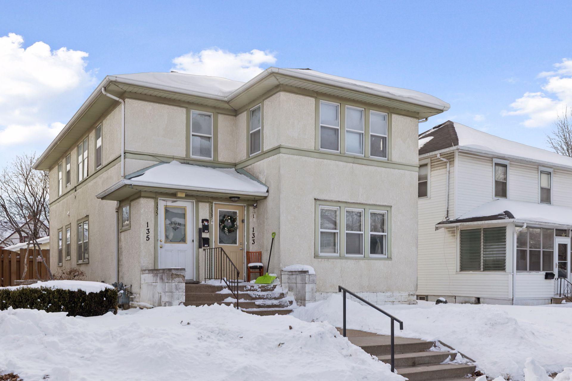133 8th Avenue S