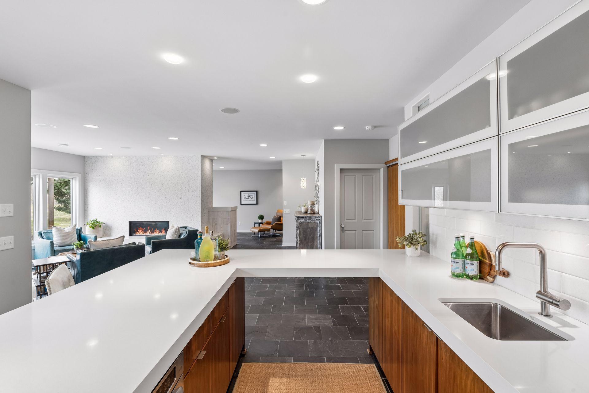 11535 Hillcrest Court N