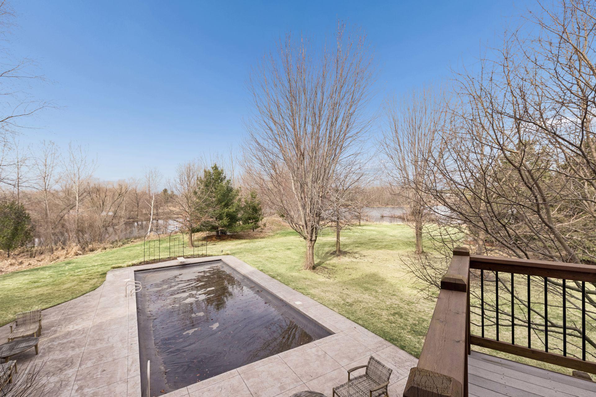 11535 Hillcrest Court N