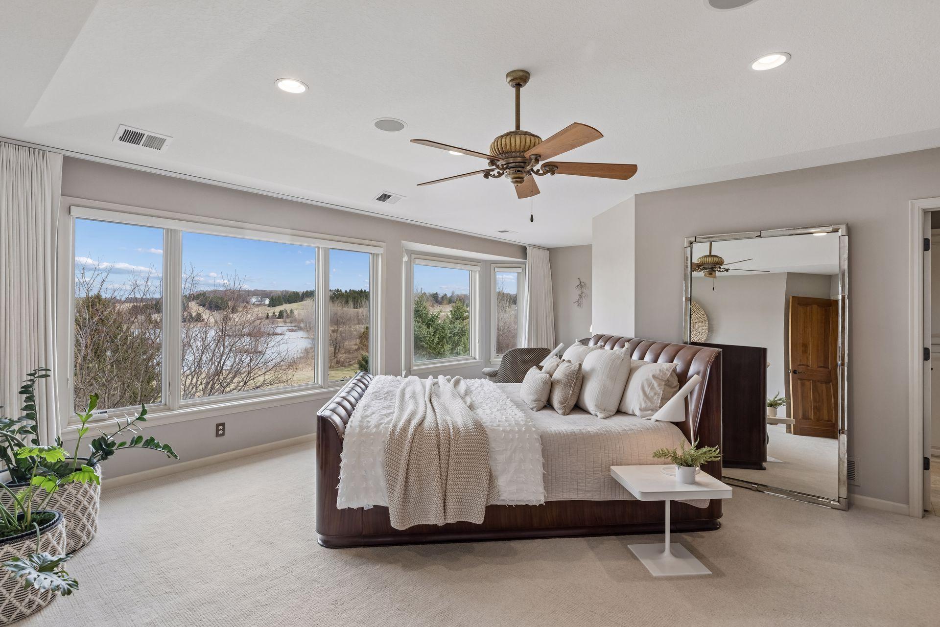 11535 Hillcrest Court N