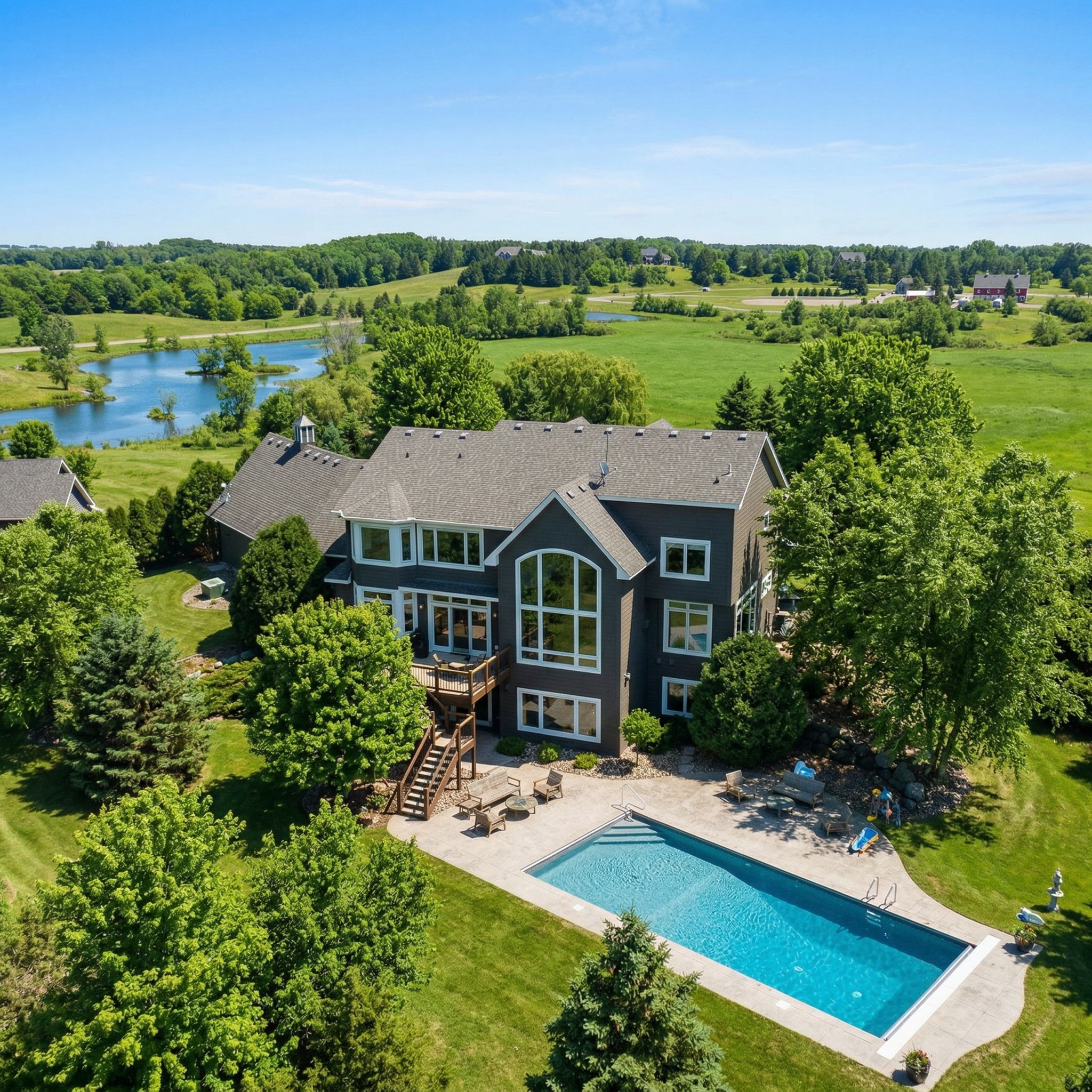 11535 Hillcrest Court N