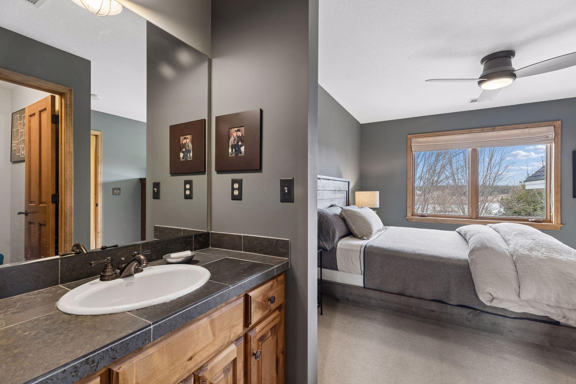 11535 Hillcrest Court N