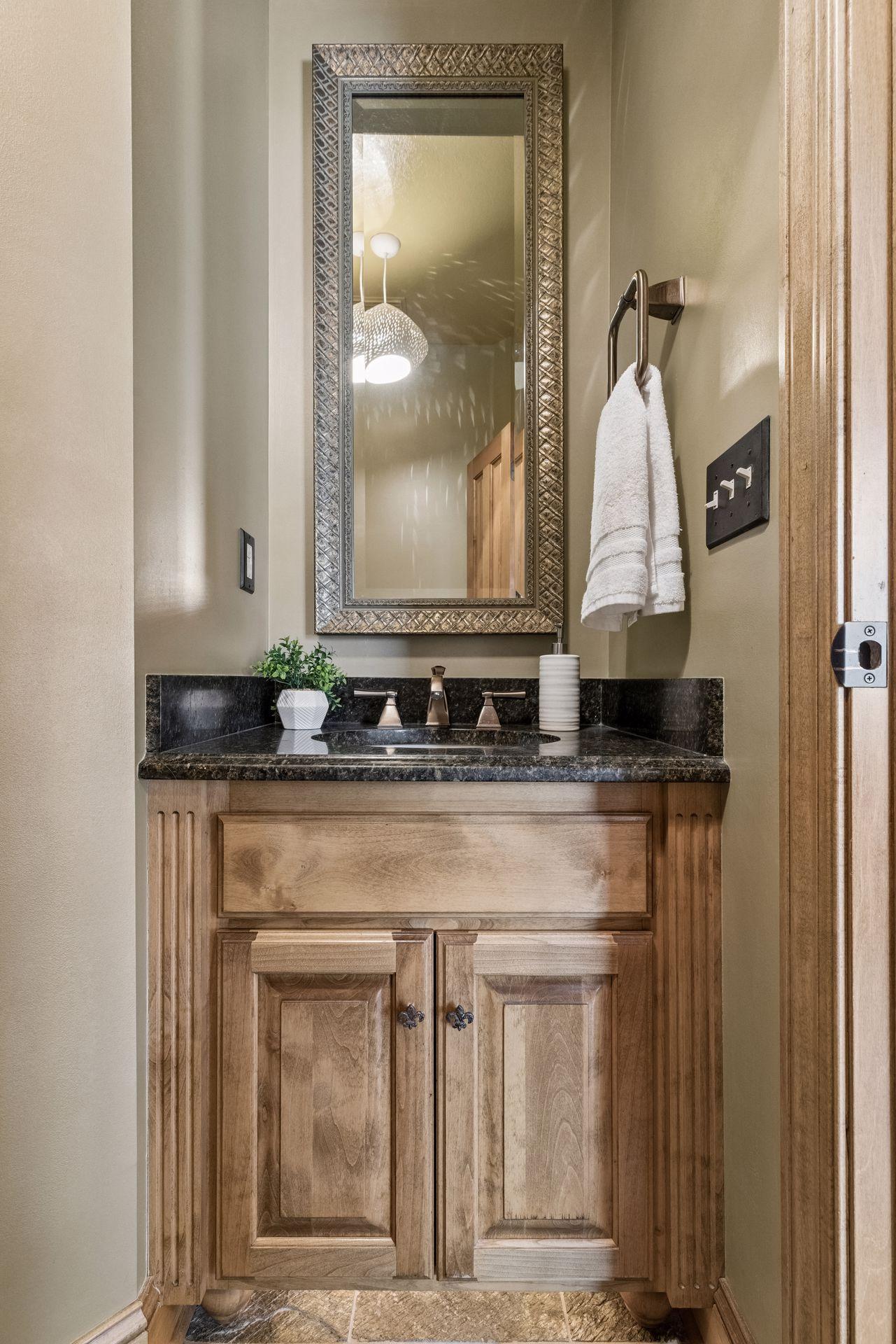 11535 Hillcrest Court N