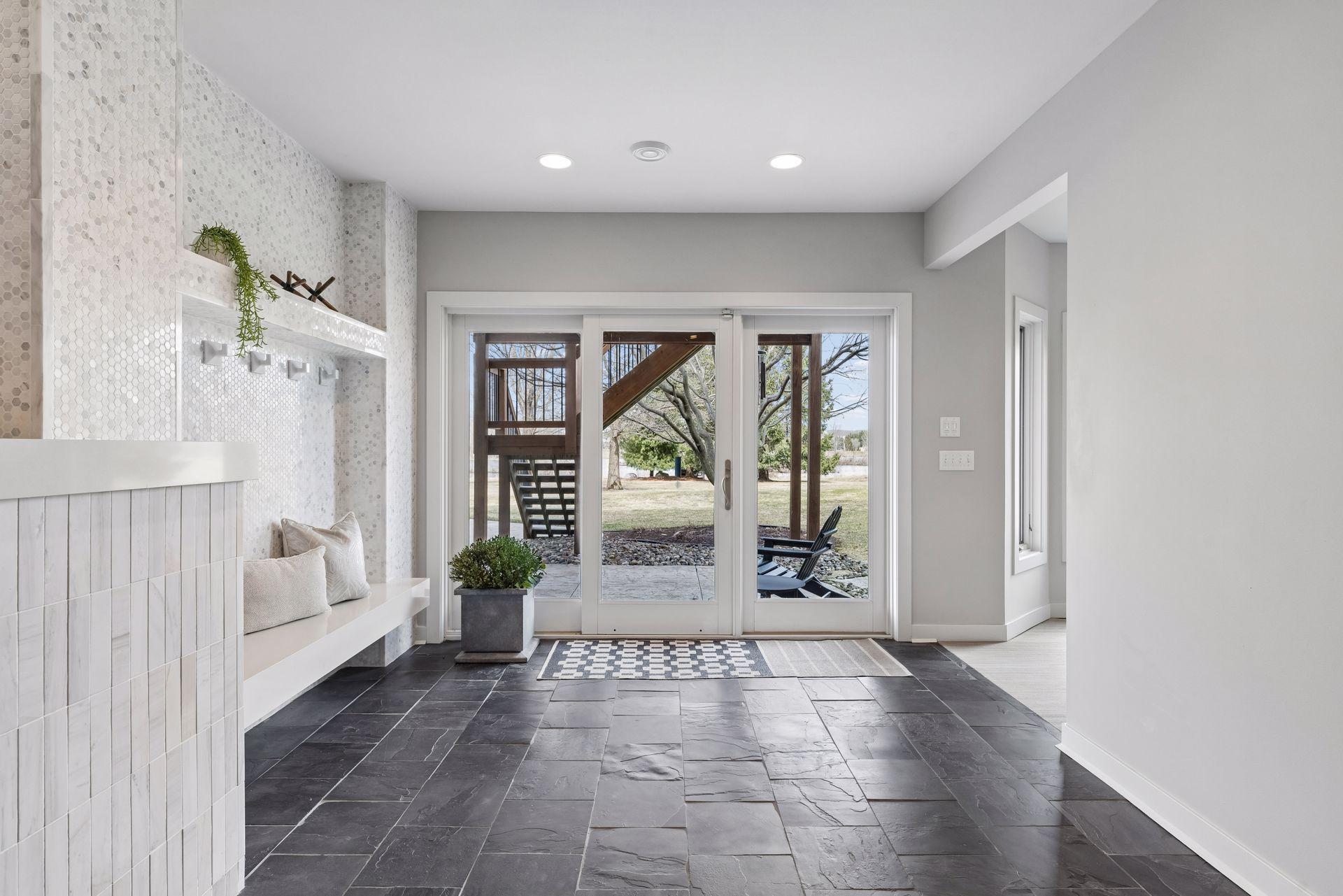 11535 Hillcrest Court N