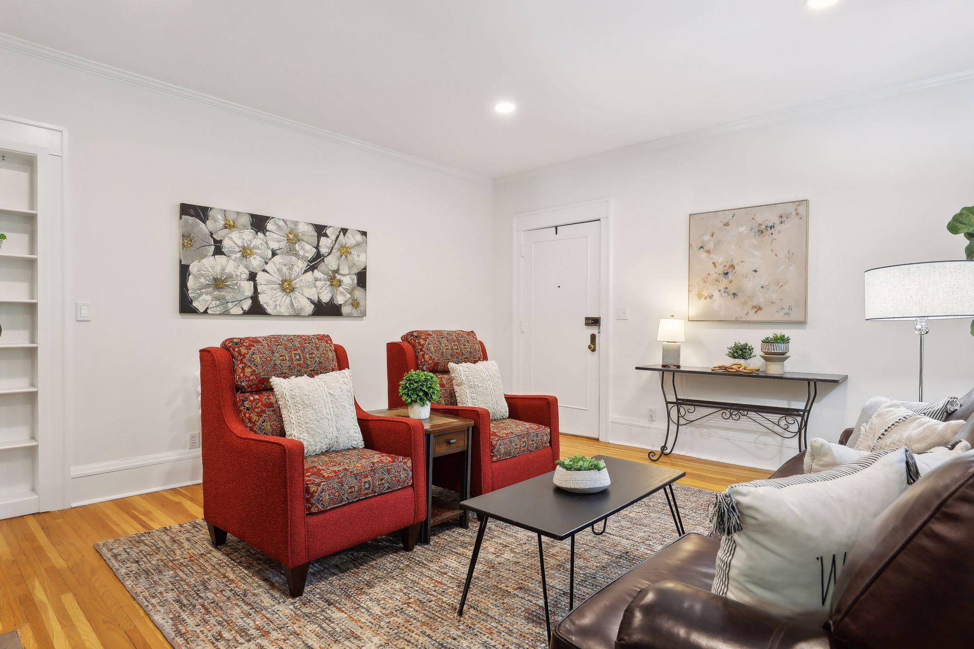 854 Linwood Avenue Unit: 201