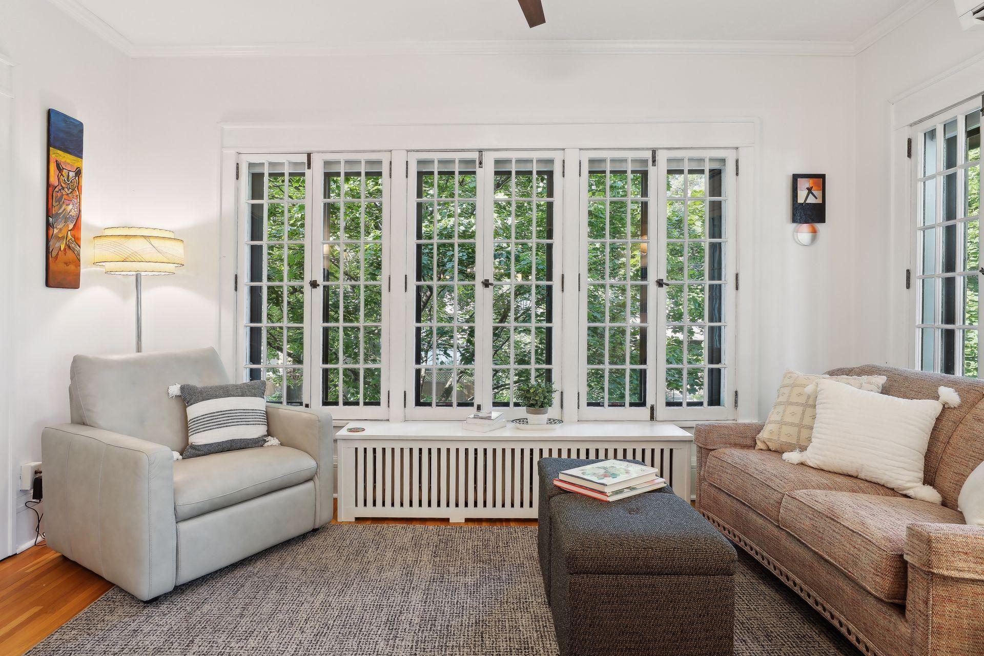 854 Linwood Avenue Unit: 201