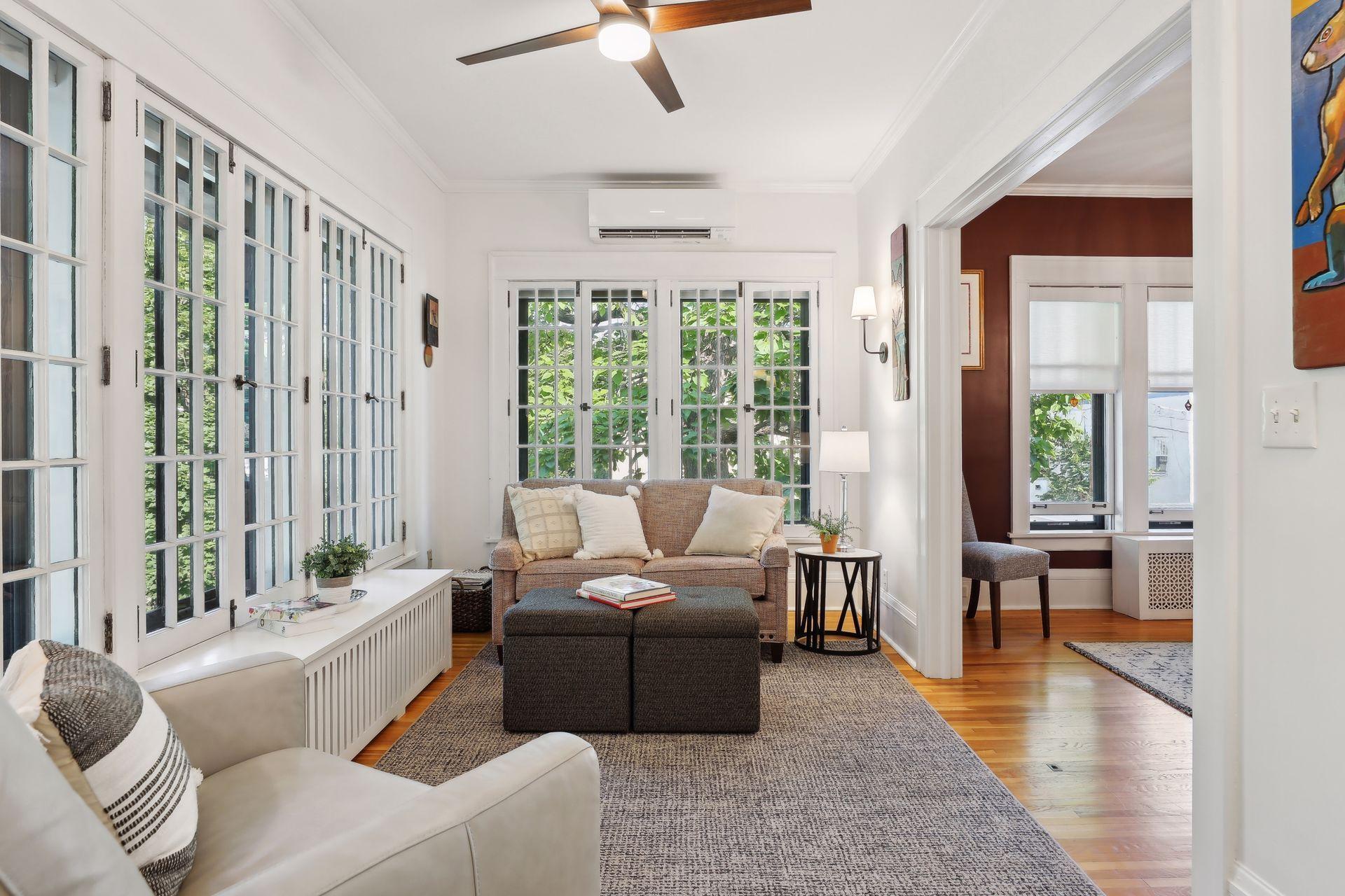 854 Linwood Avenue Unit: 201