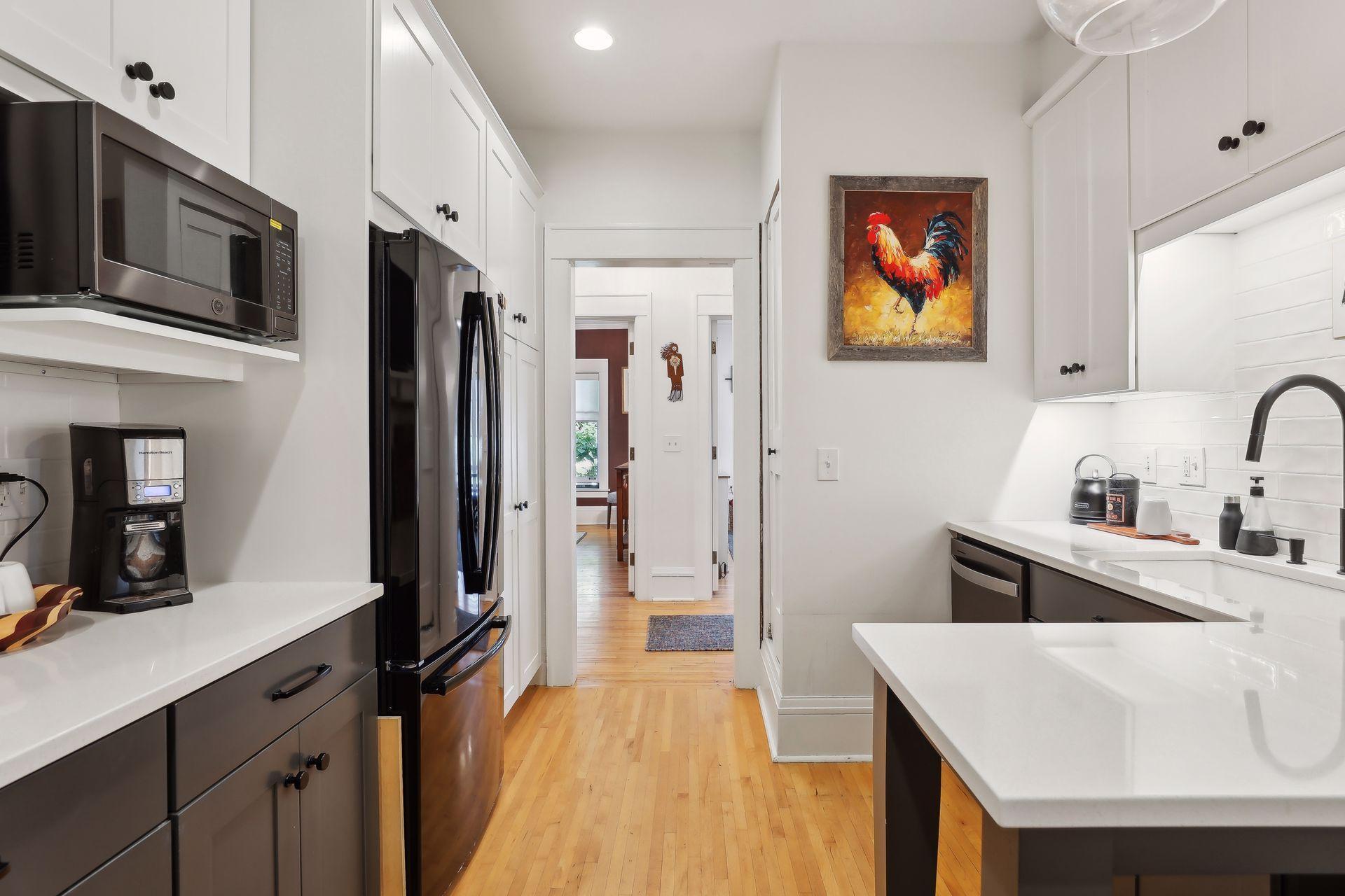 854 Linwood Avenue Unit: 201