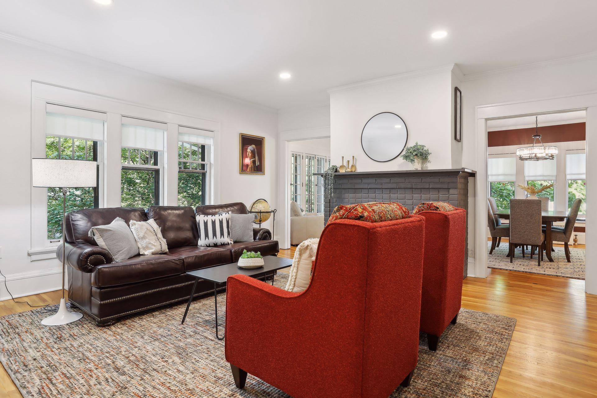 854 Linwood Avenue Unit: 201