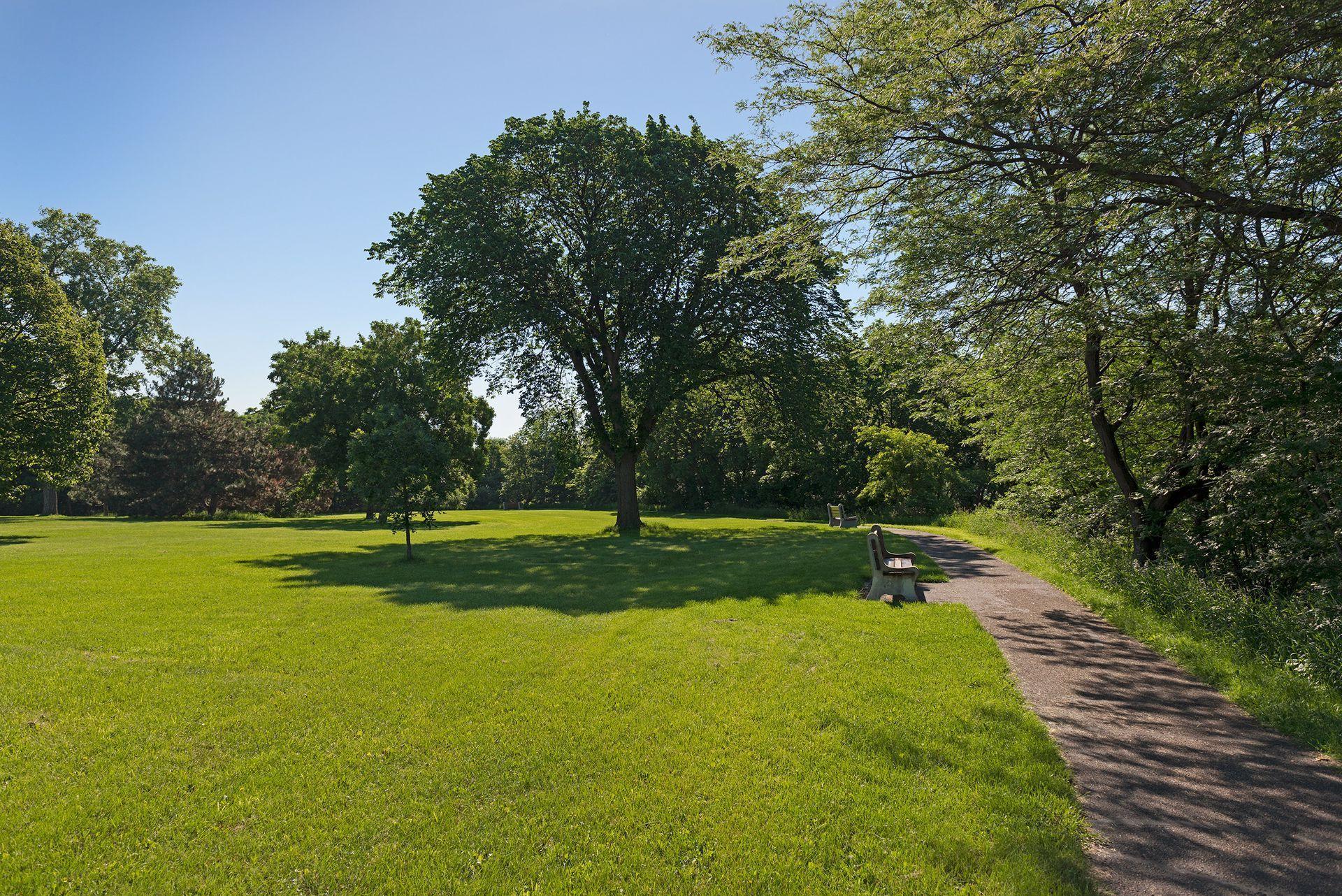 854 Linwood Avenue Unit: 201