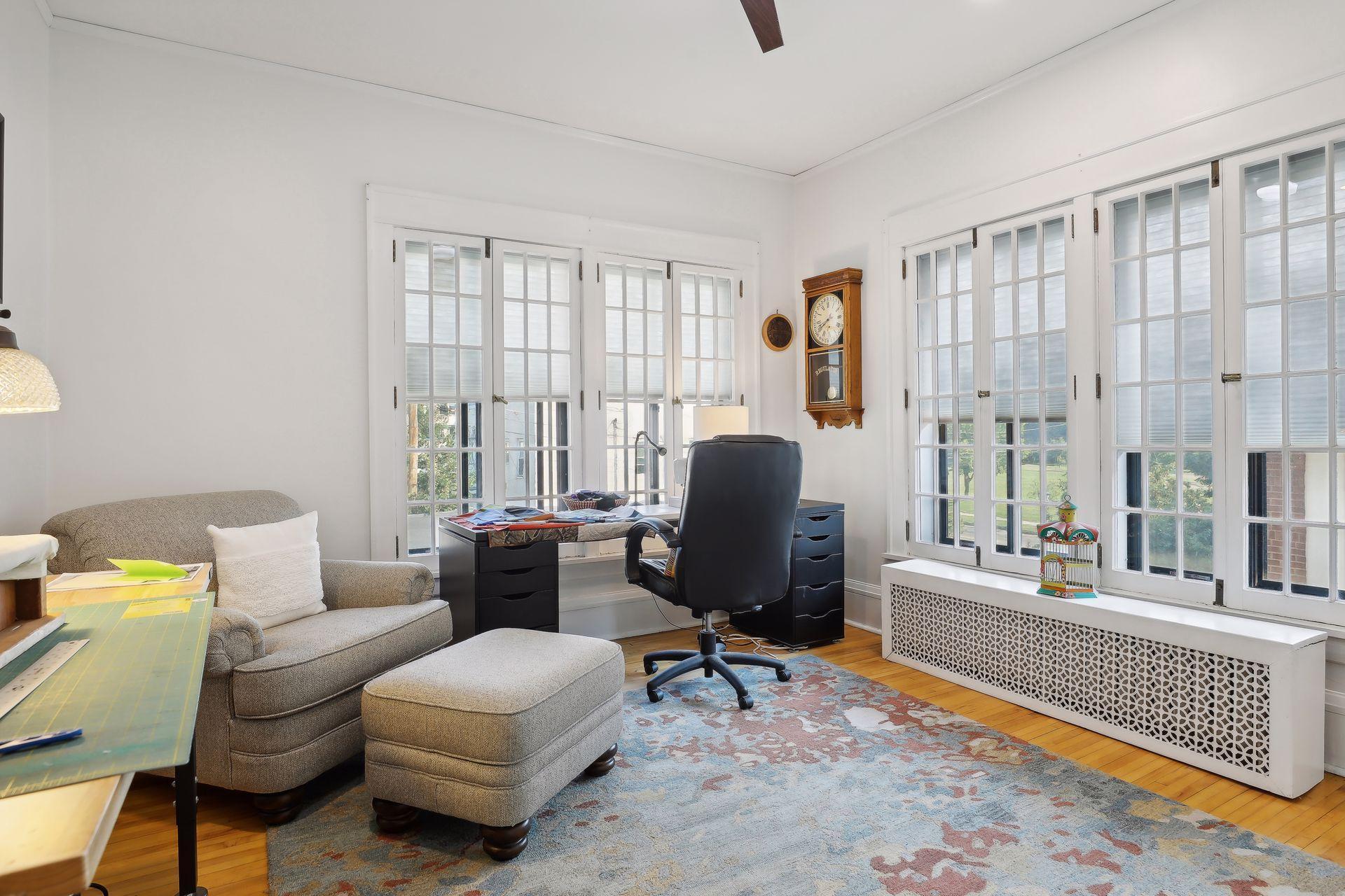 854 Linwood Avenue Unit: 201