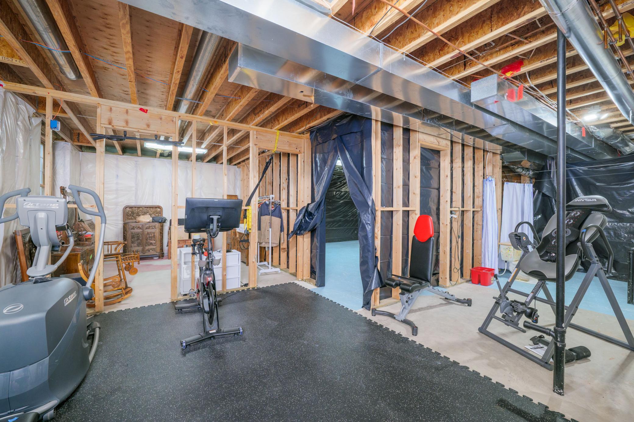 9086 Wildwood Circle