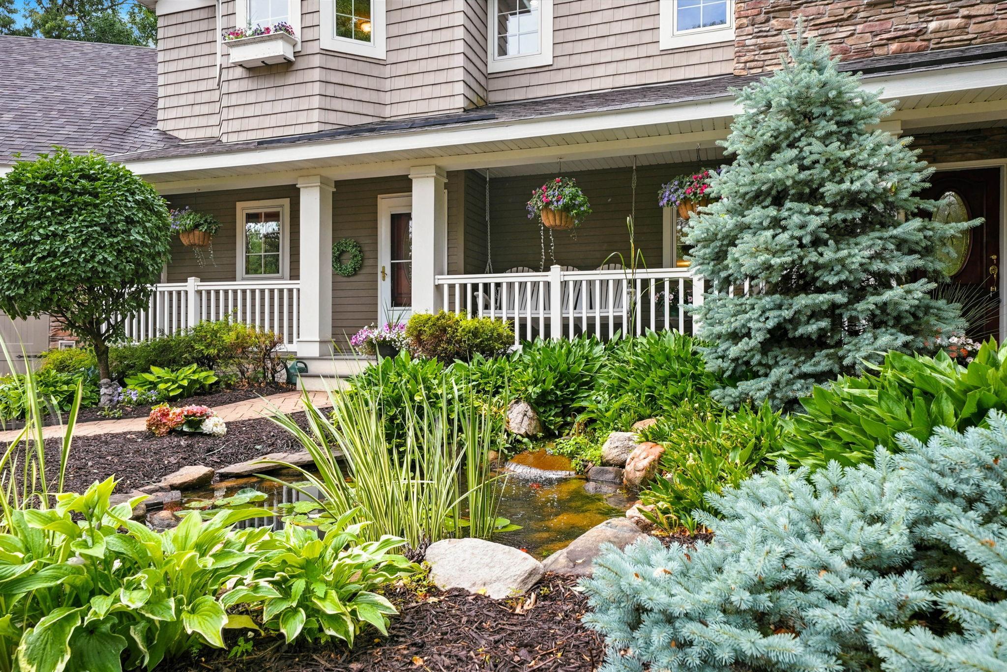 21420 Crimson Court