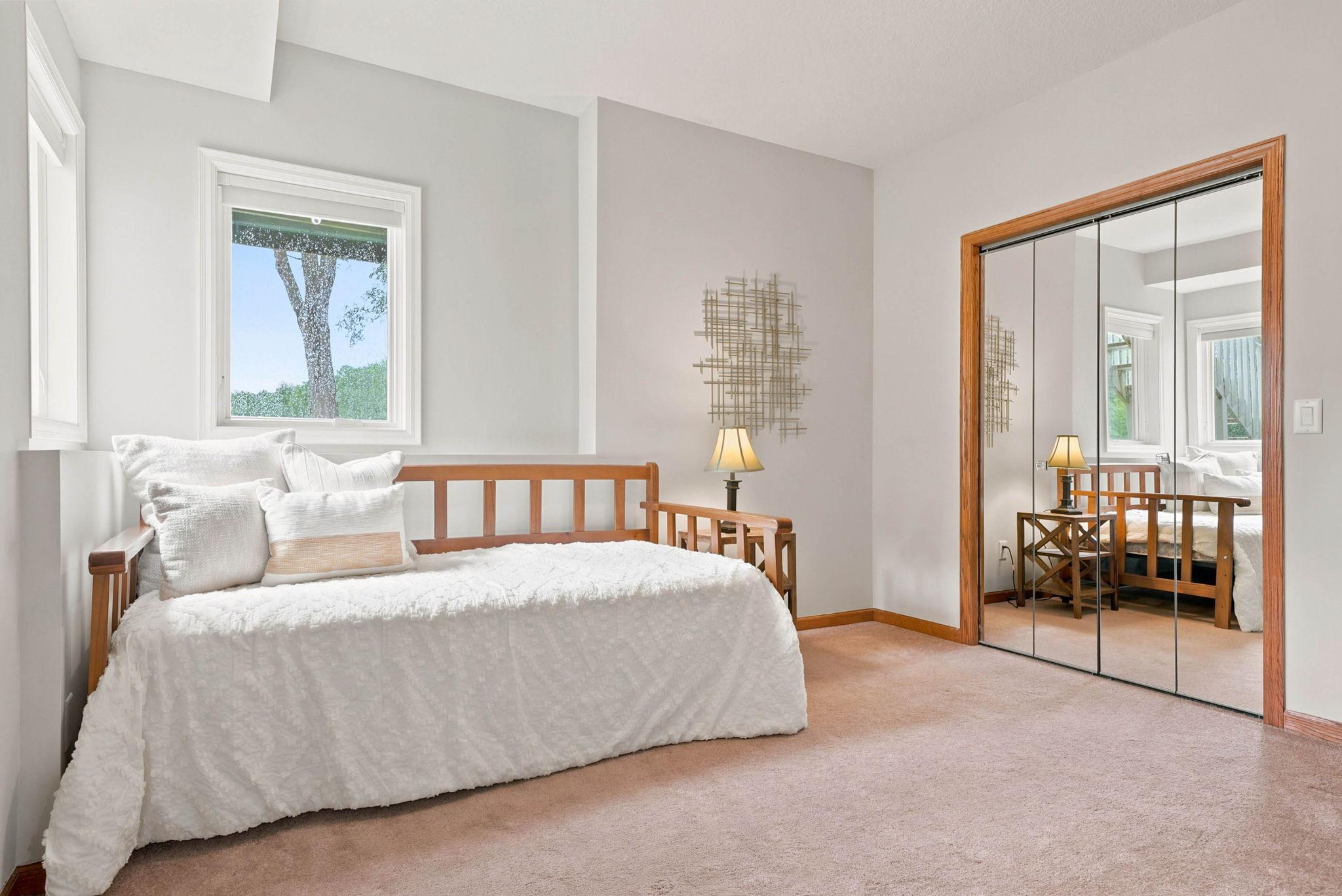 21420 Crimson Court