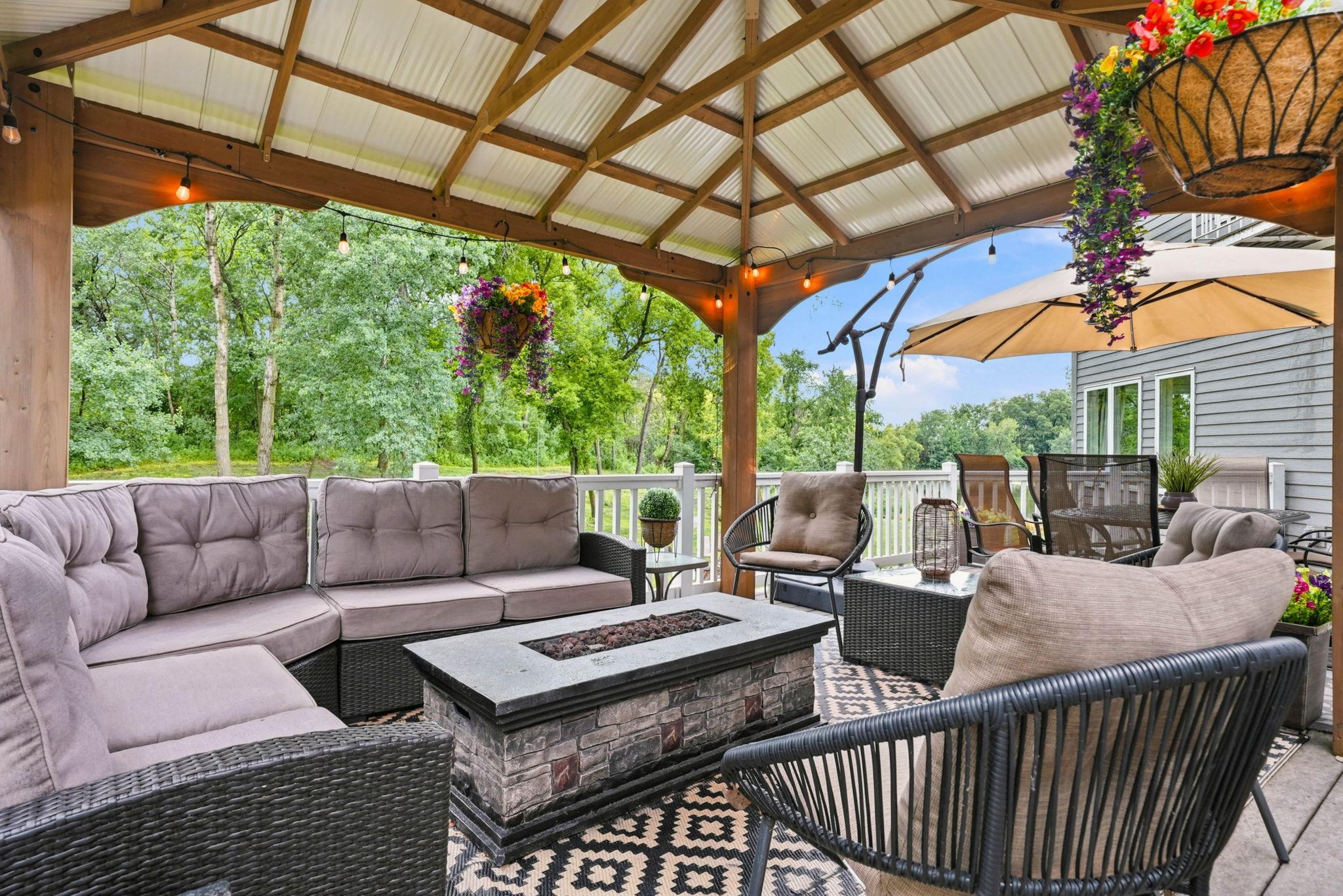 21420 Crimson Court