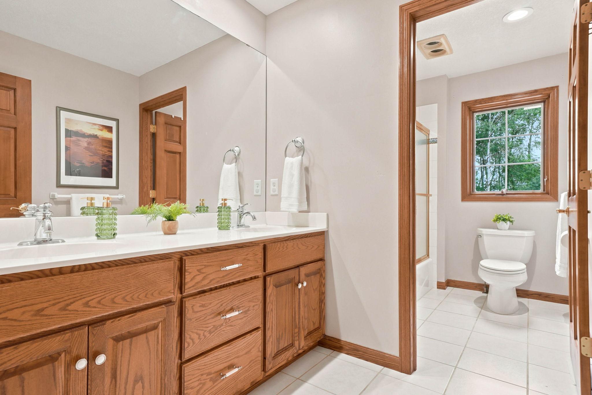 21420 Crimson Court