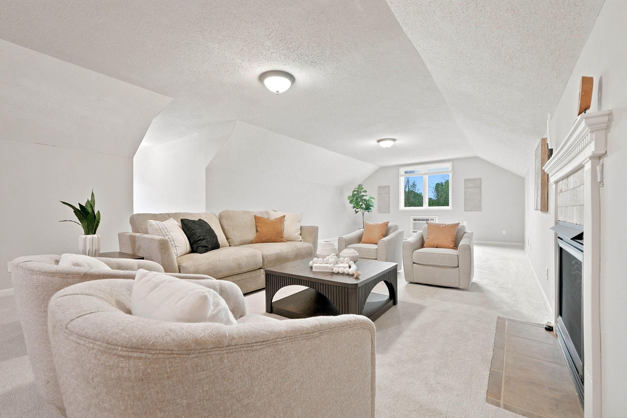 21420 Crimson Court