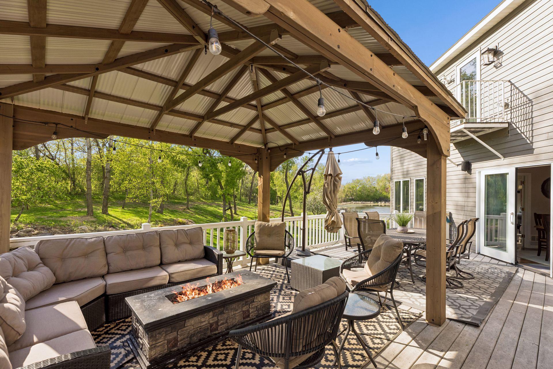 21420 Crimson Court
