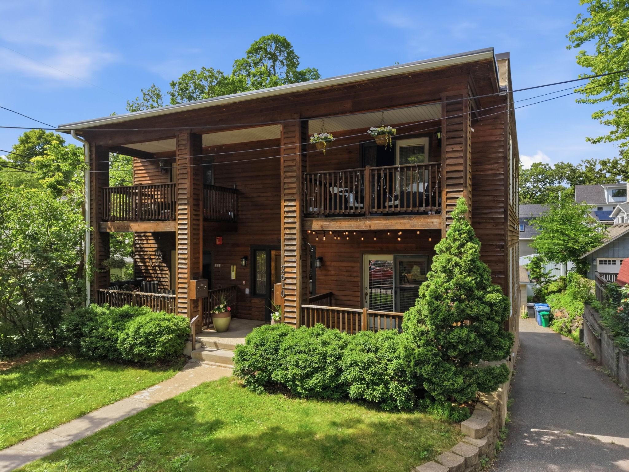 2610 W 41st Street Unit: 101