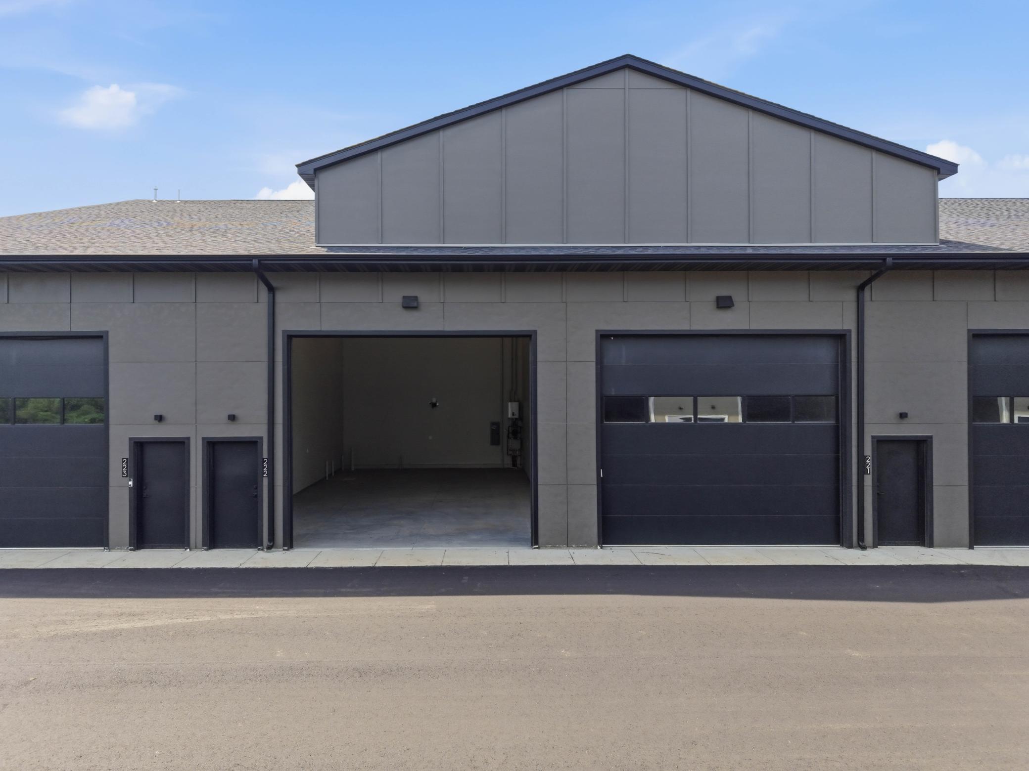 430 N Old Crystal Bay Road Unit: XL