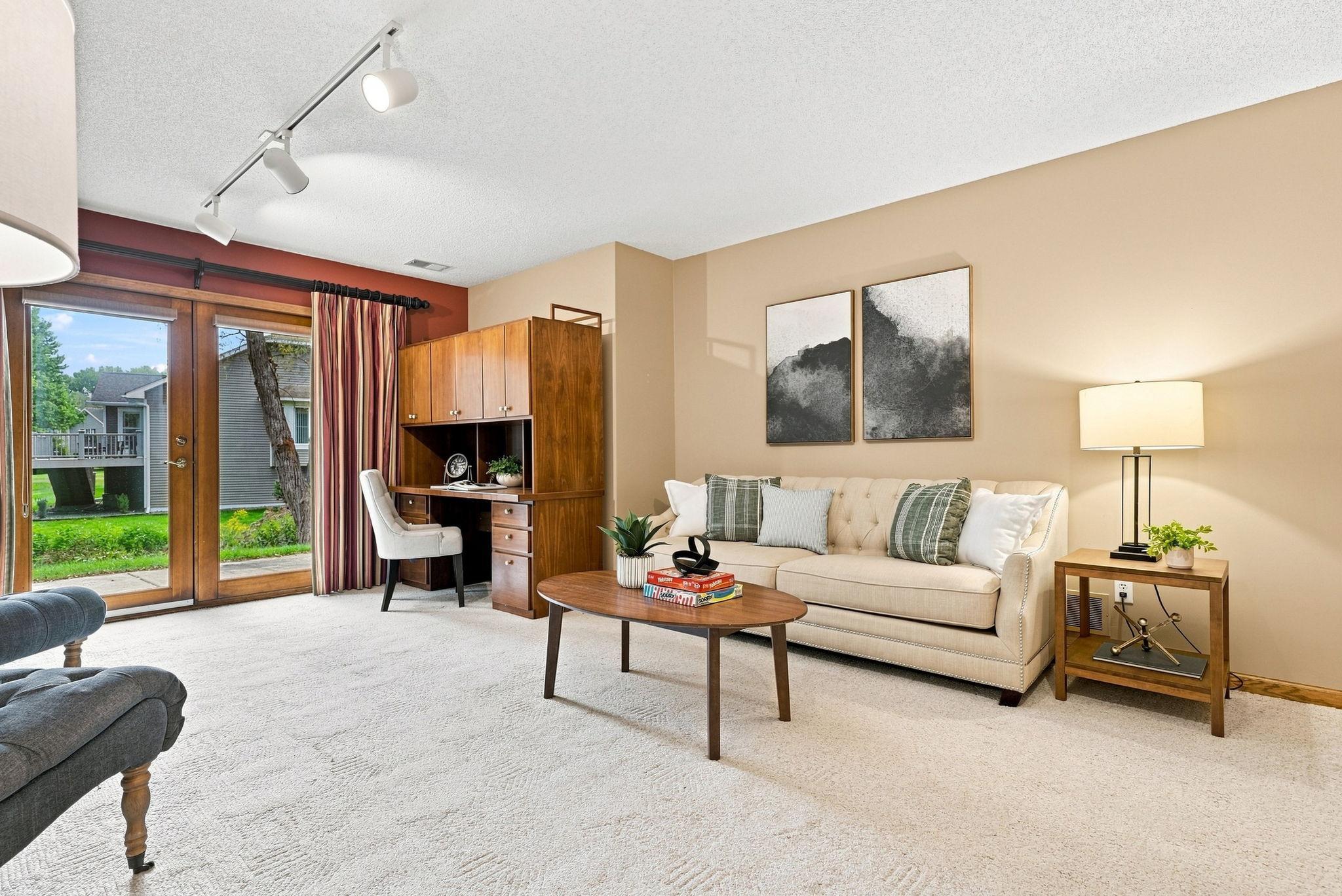 4166 Thornhill Lane