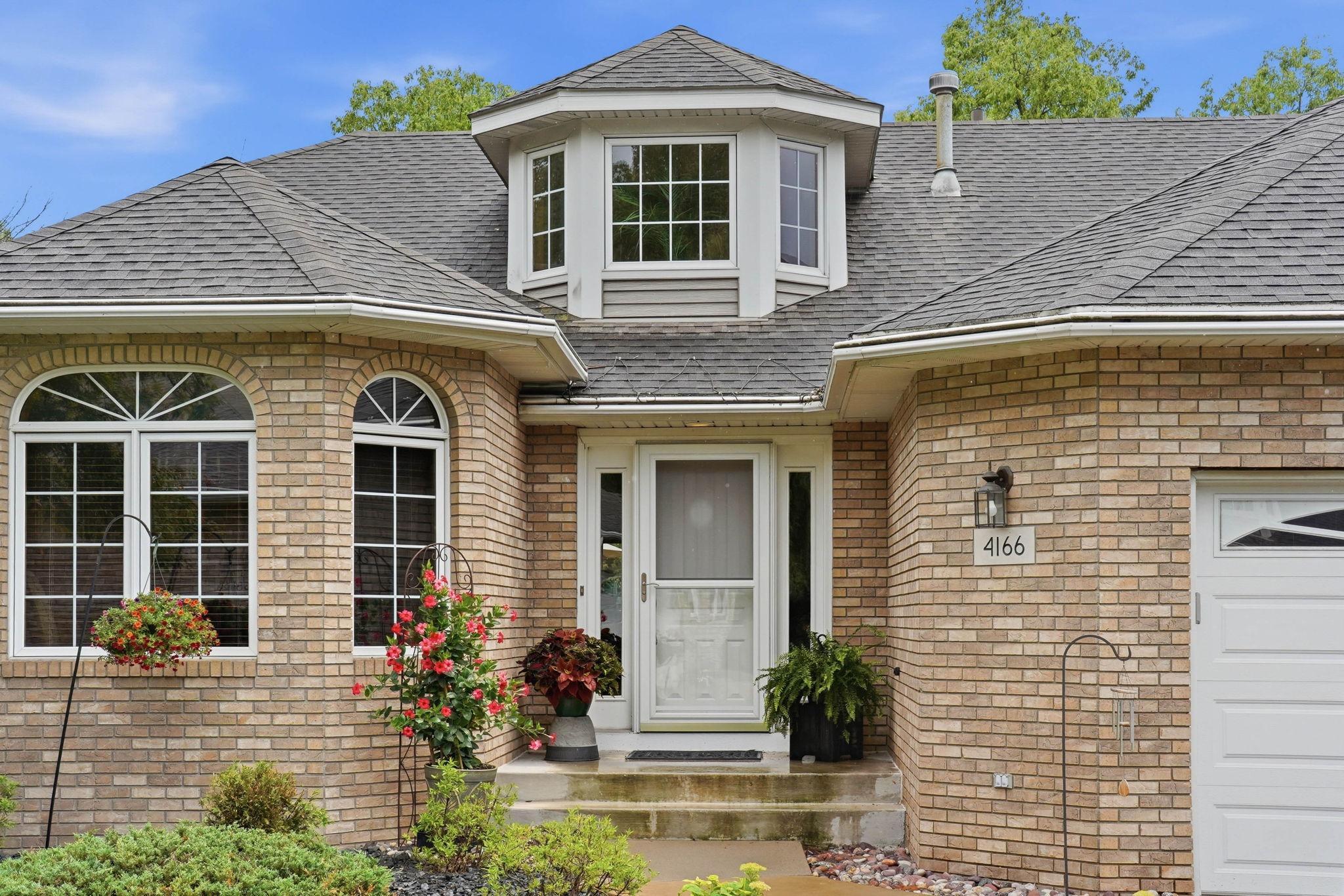 4166 Thornhill Lane