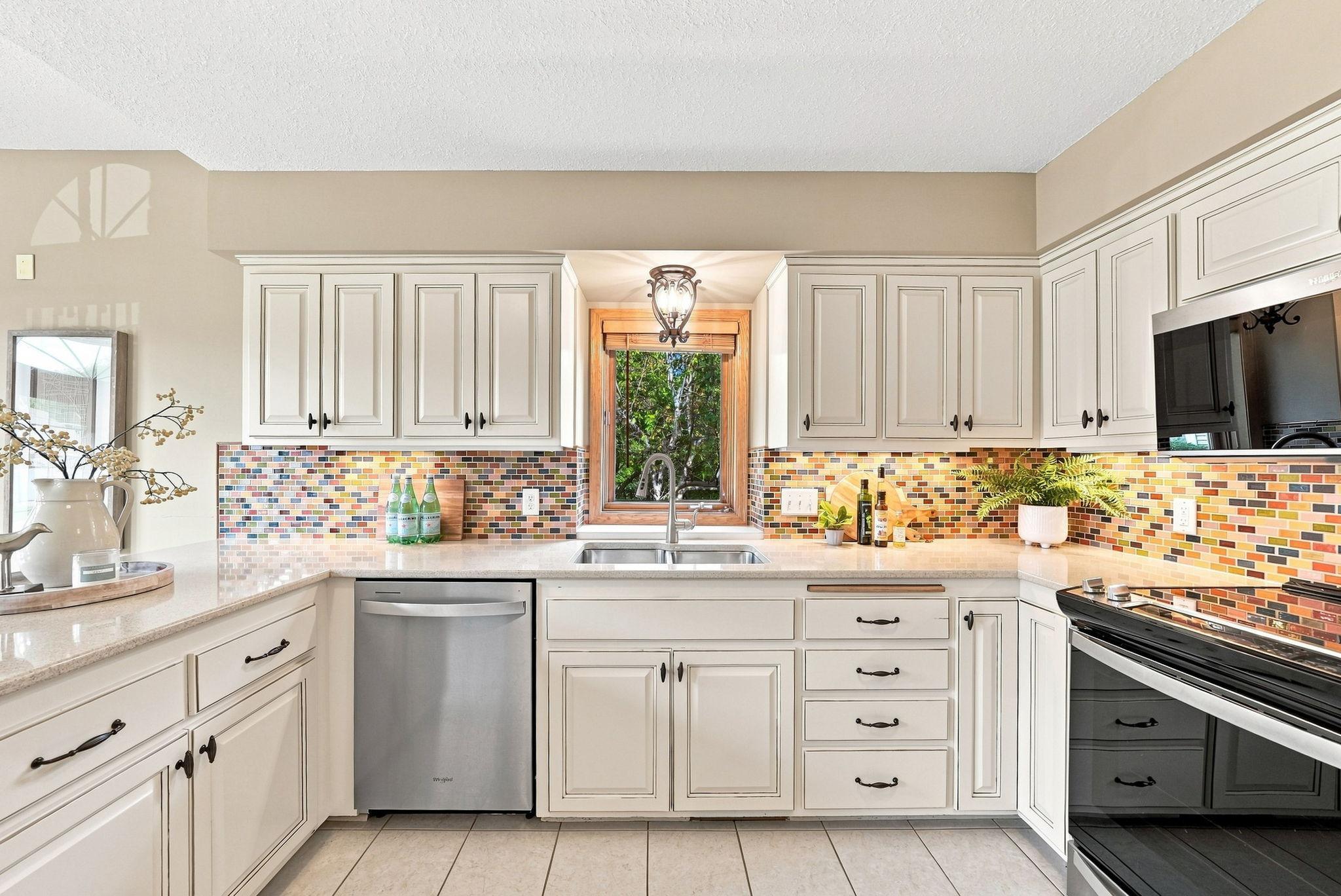 4166 Thornhill Lane