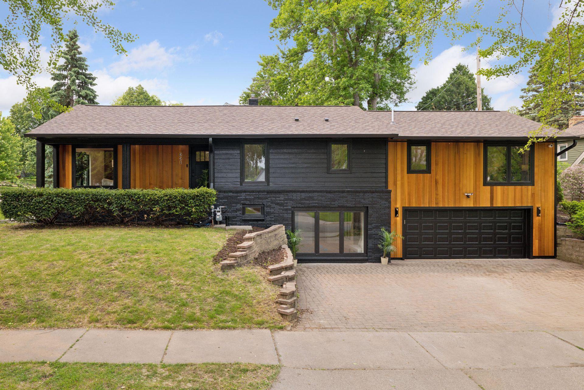 651 Sue Place