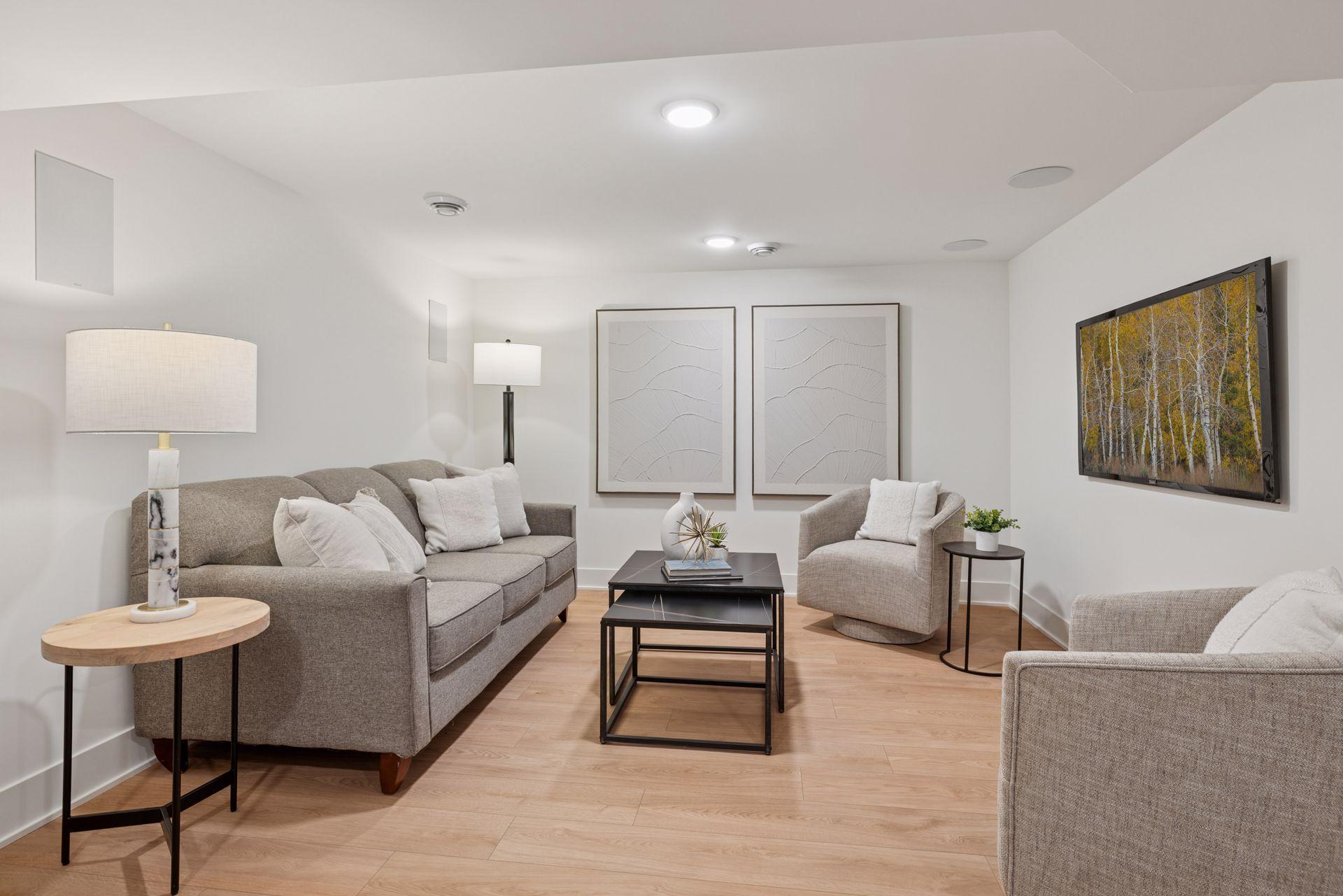 651 Sue Place