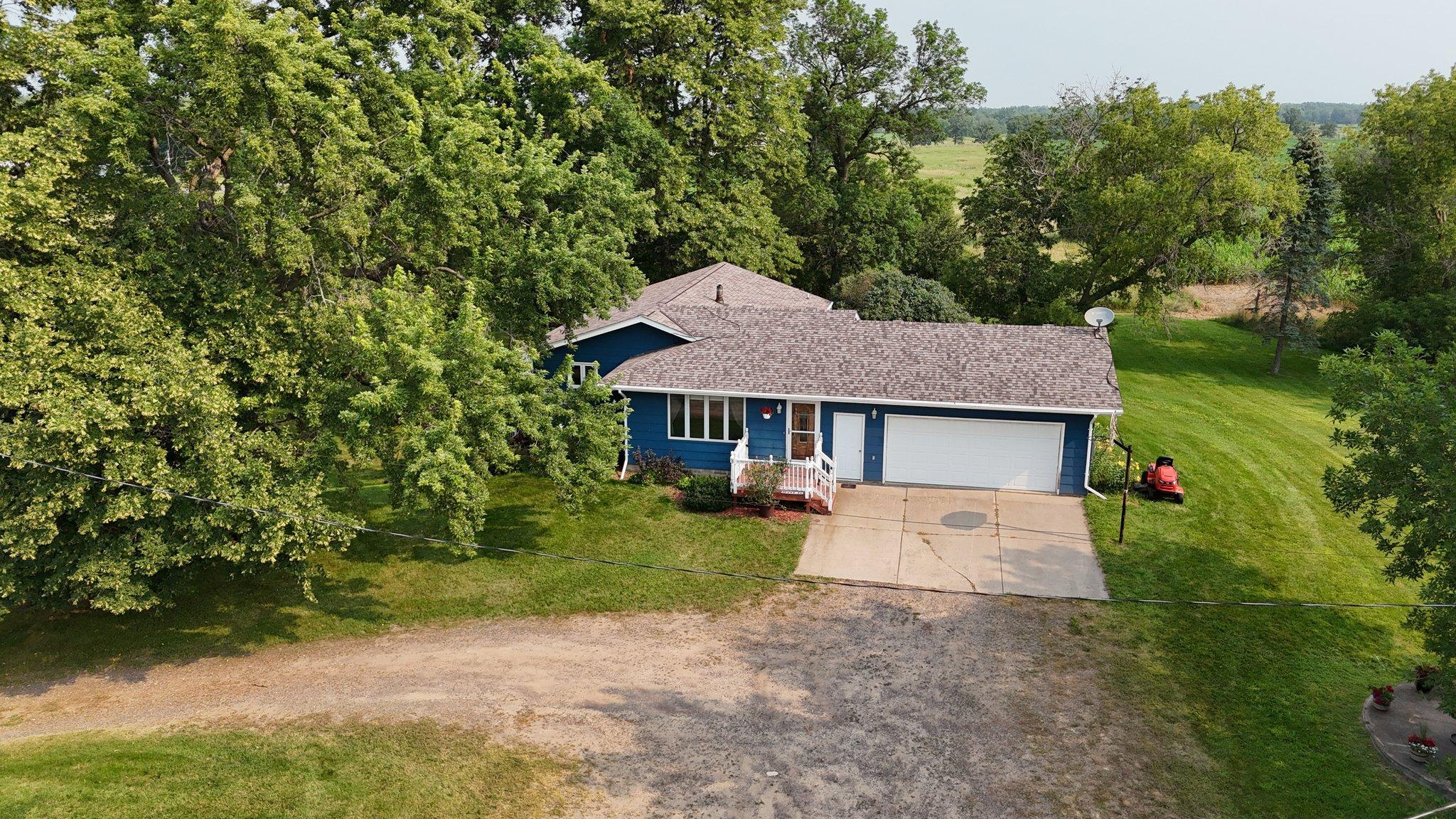 11162 US Highway 169