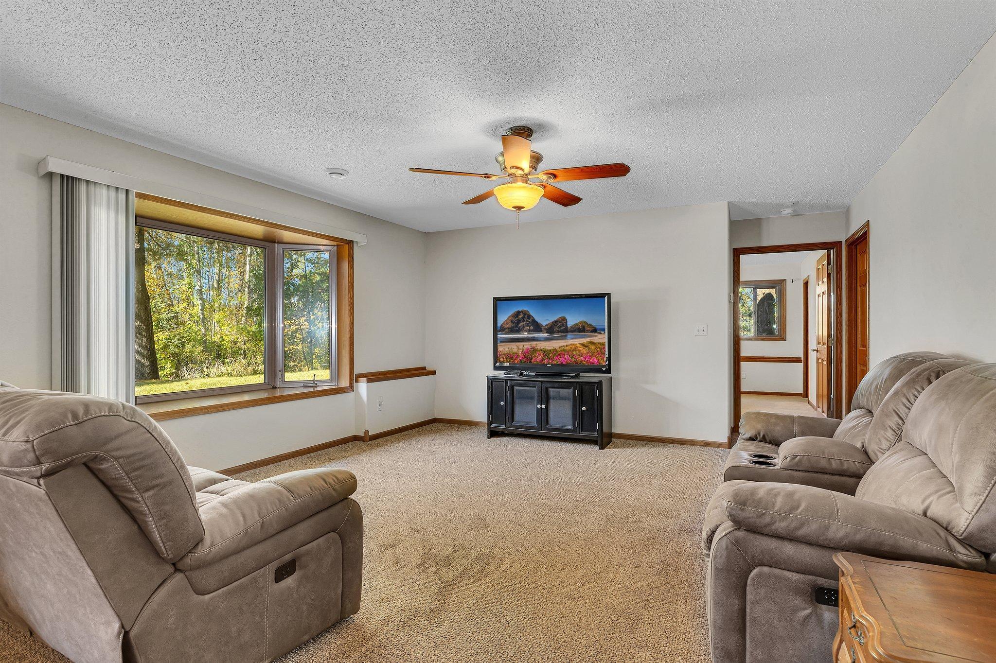 182 Highway 23