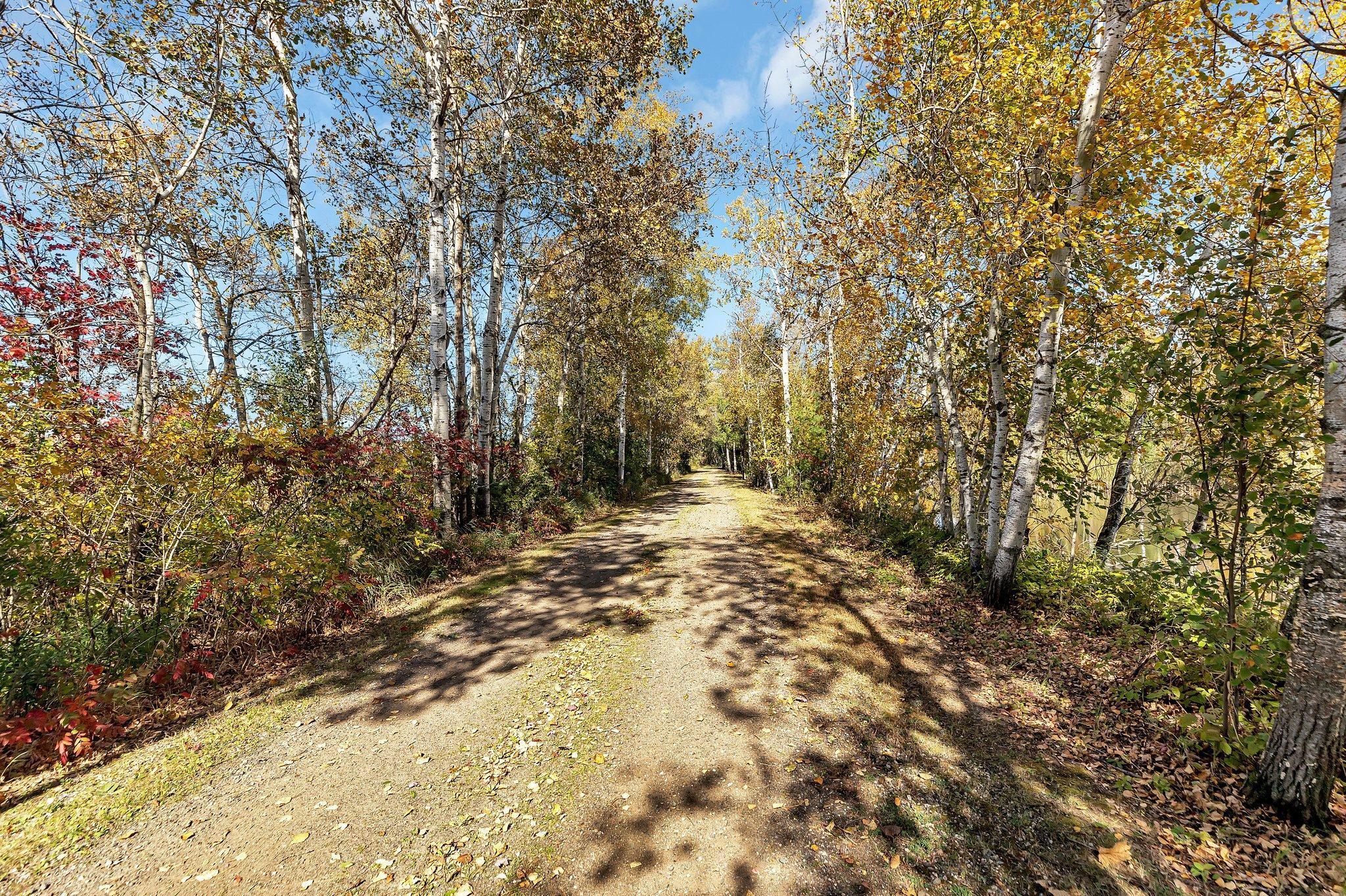 182 Highway 23