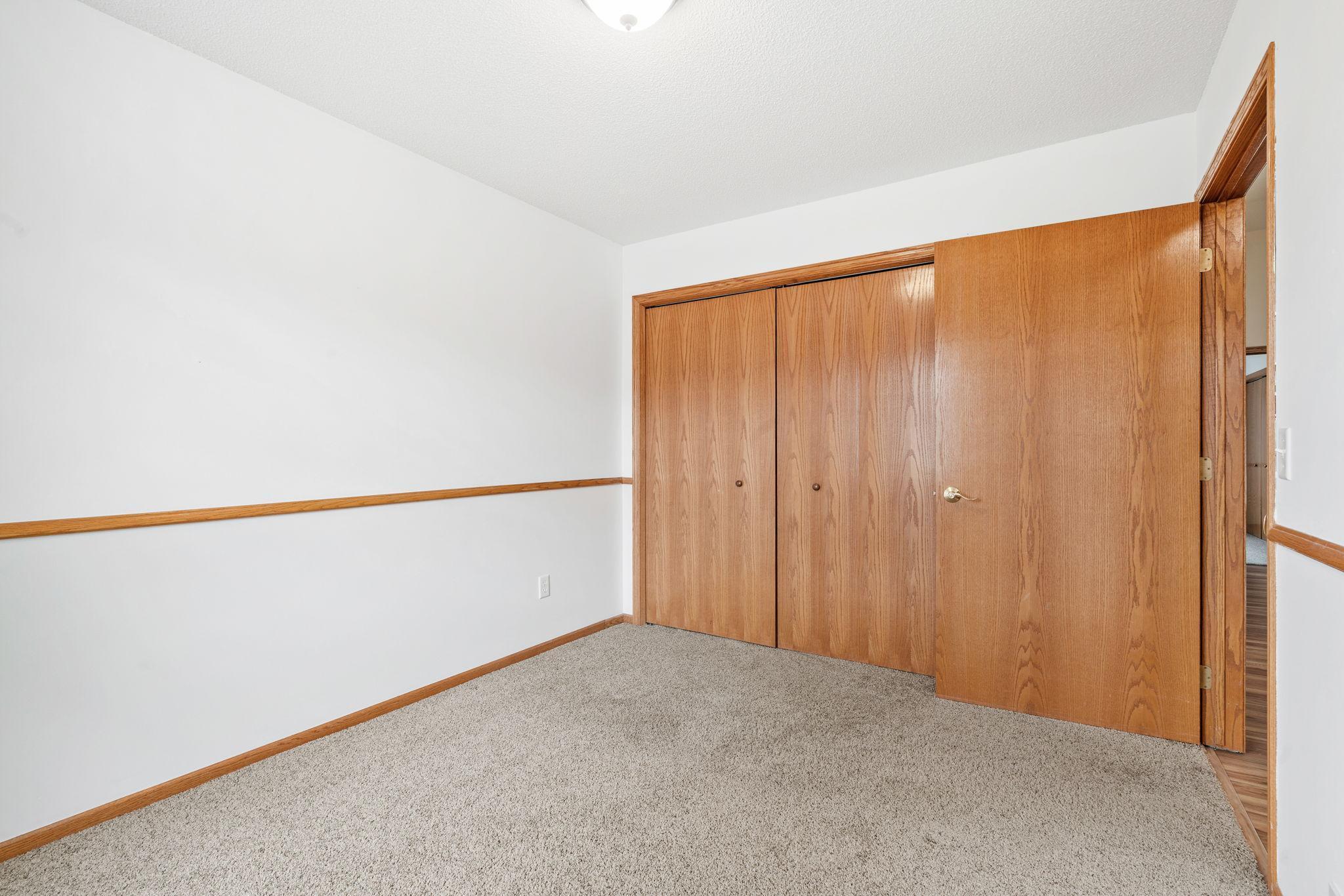 1385 Rum River Court