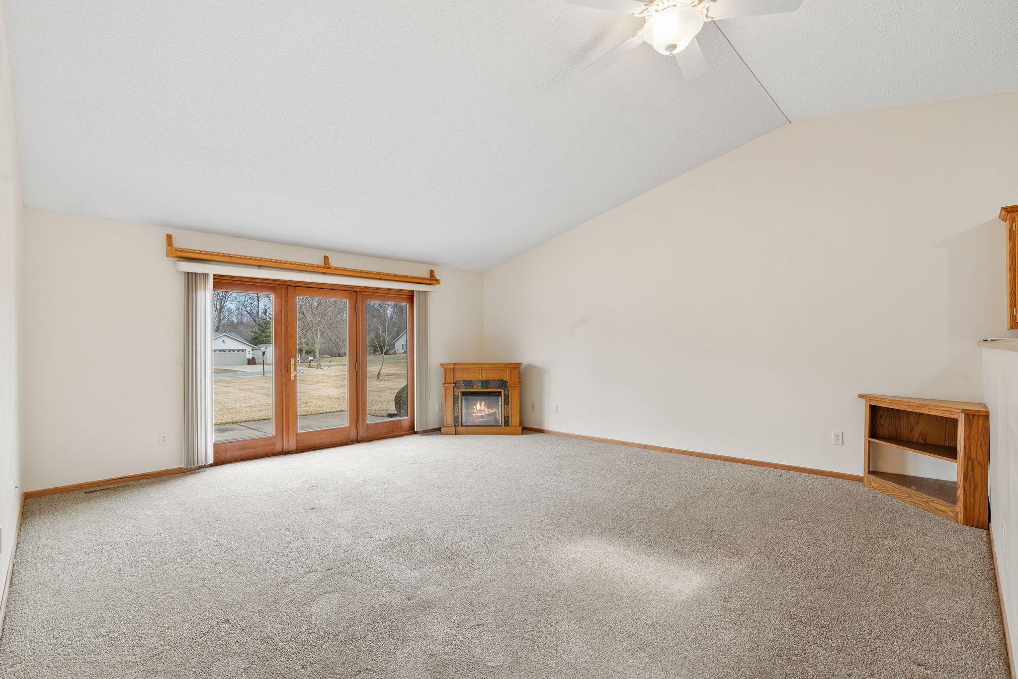 1385 Rum River Court