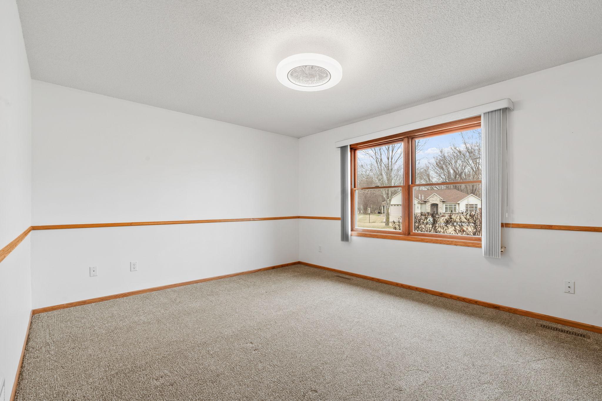 1385 Rum River Court