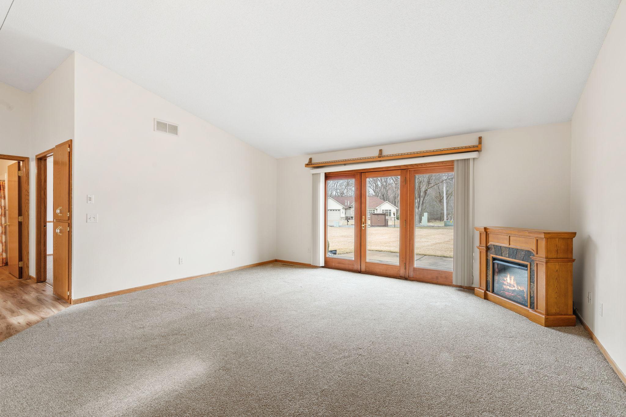 1385 Rum River Court