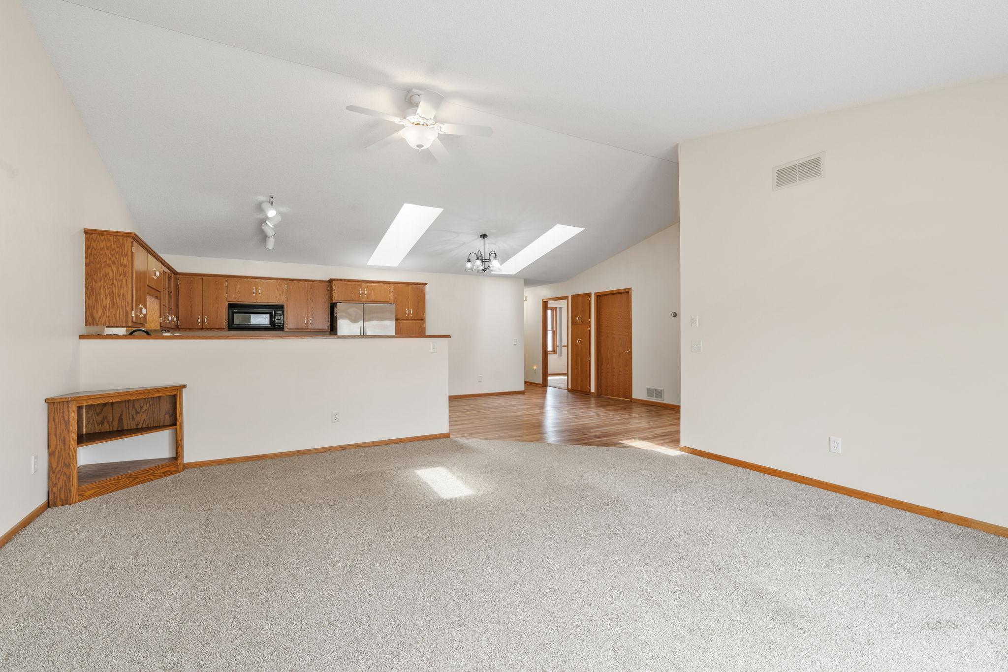 1385 Rum River Court
