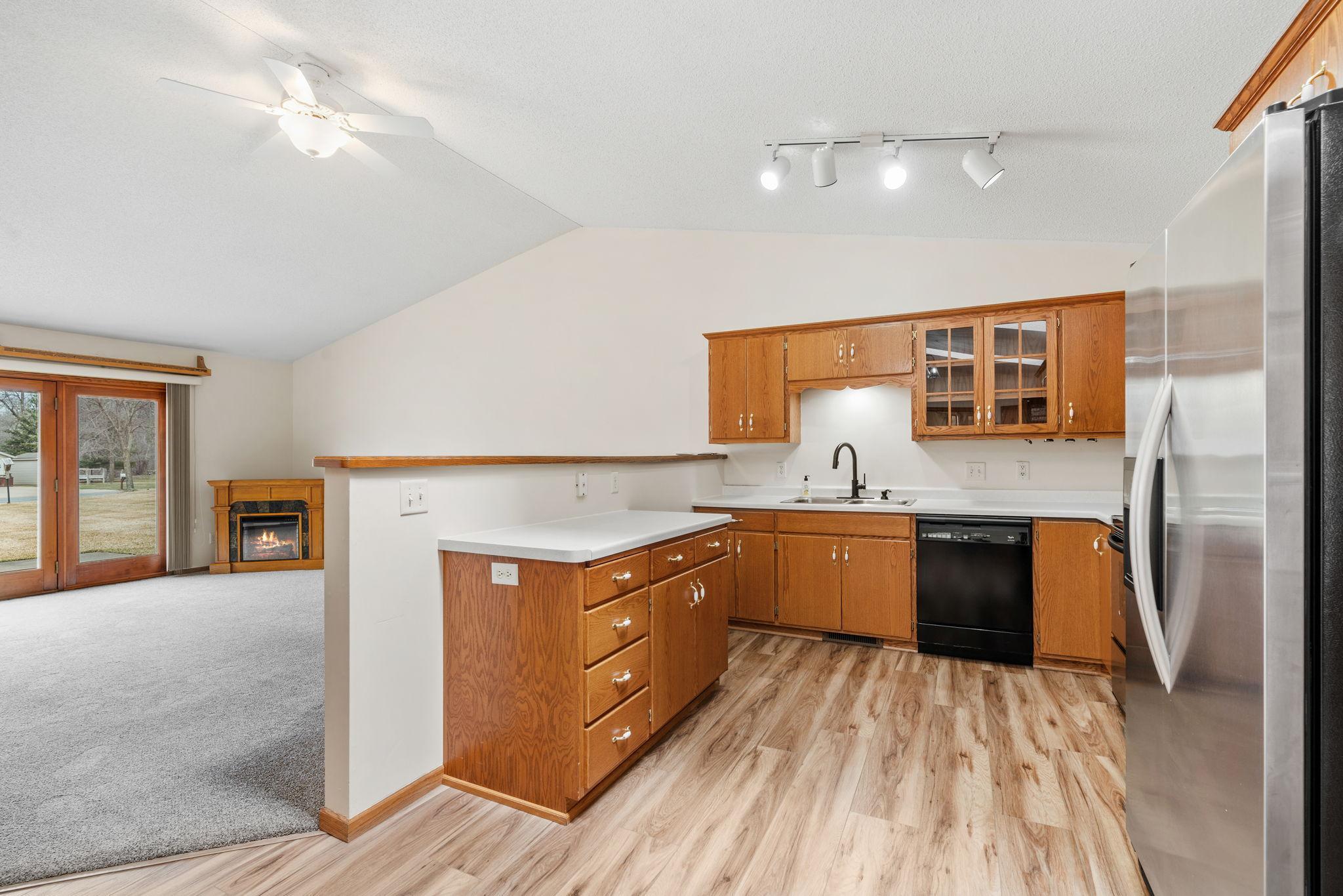 1385 Rum River Court