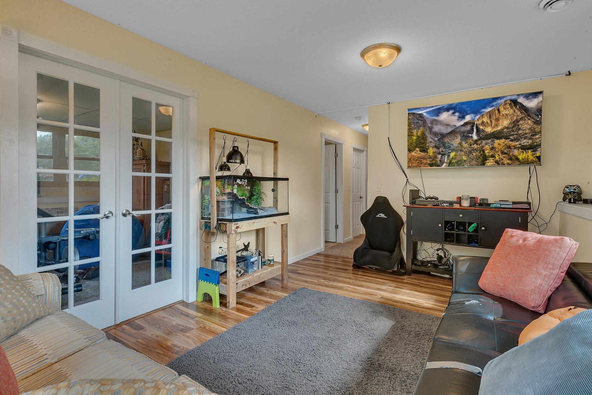 13677 250th Street
