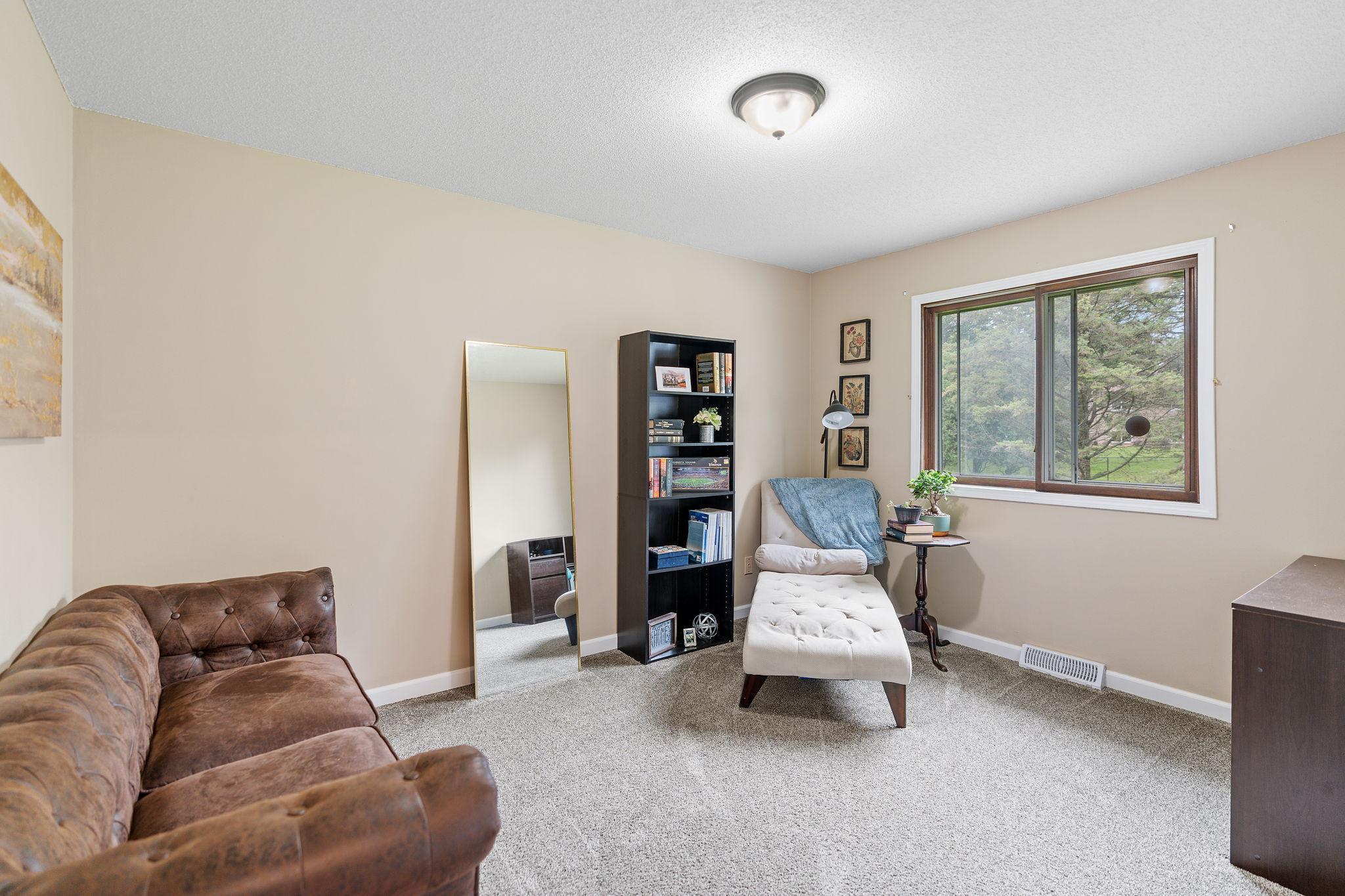 4366 Greenhaven Drive