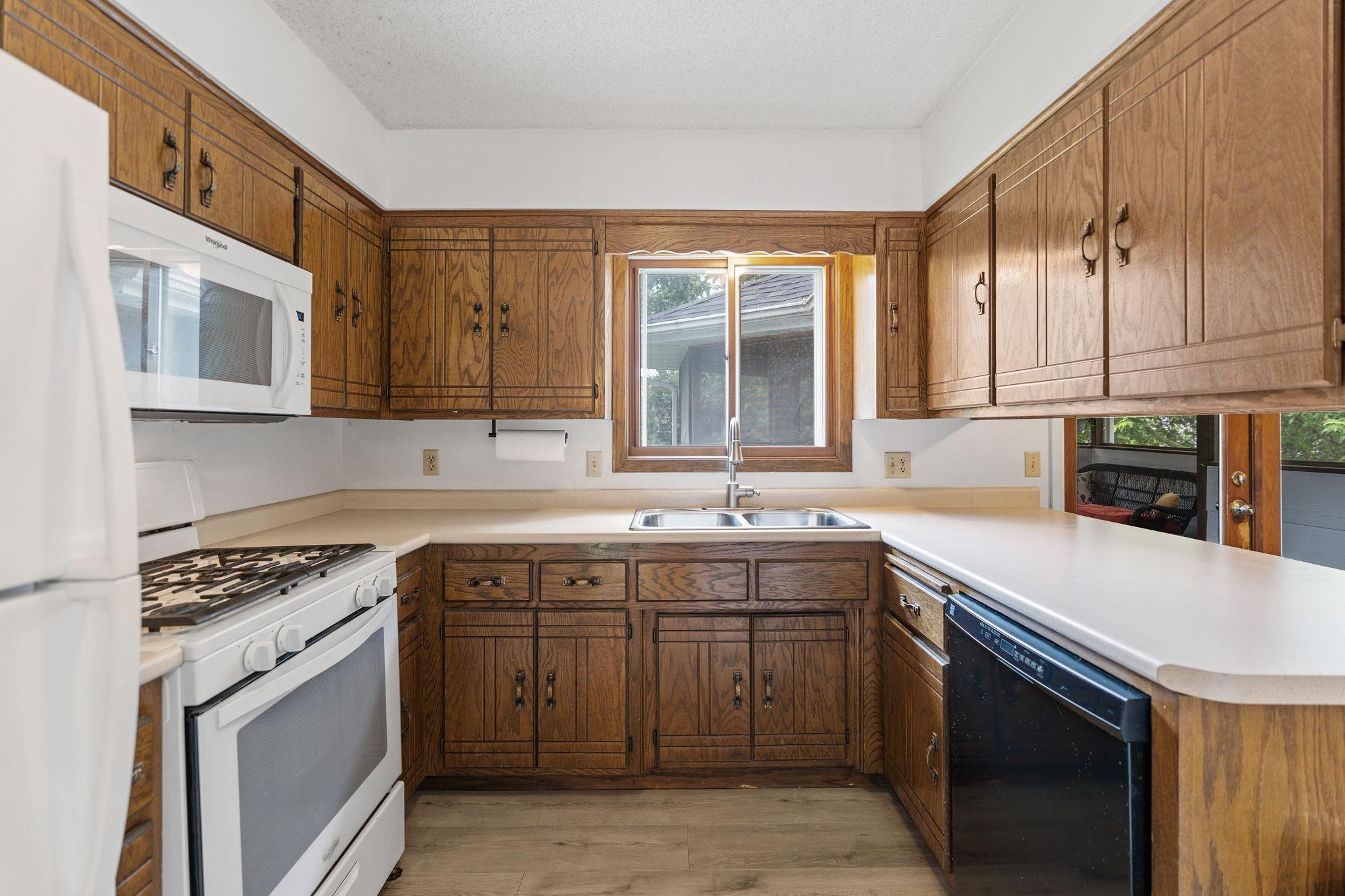 4366 Greenhaven Drive