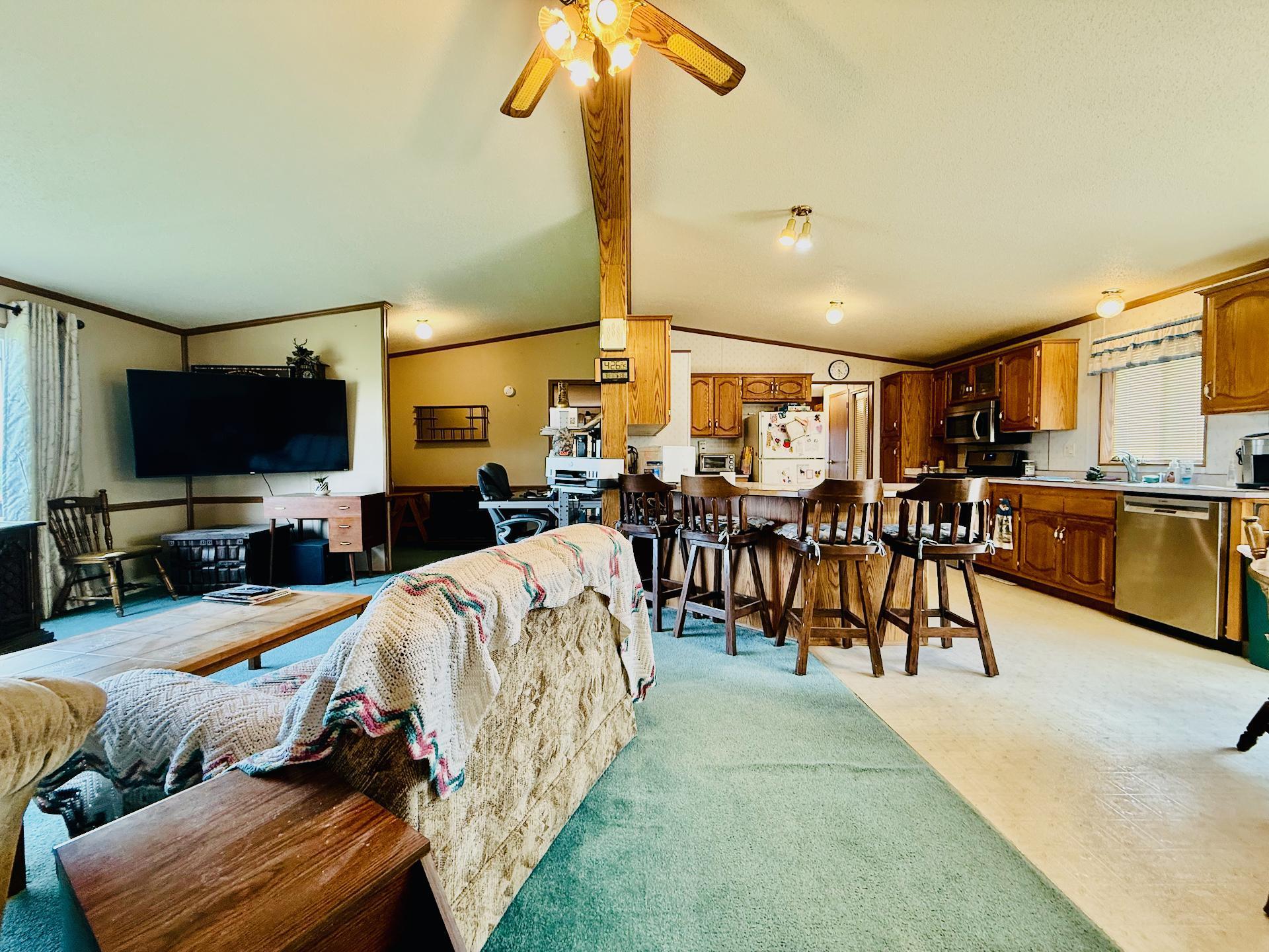 34321 US Highway 169